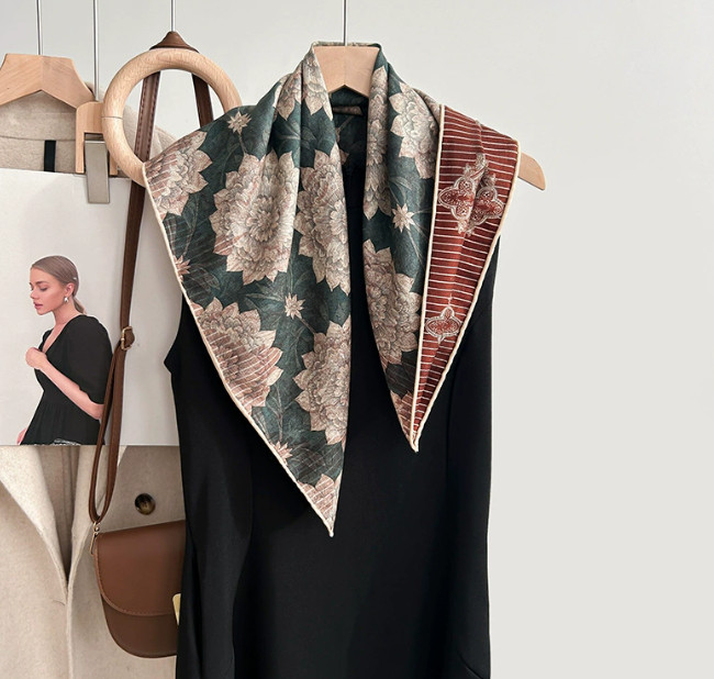 70% Cashmere 30% Silk Neckerchief cashew Print Wrap Scarf Shape Bandana 65X65cm
