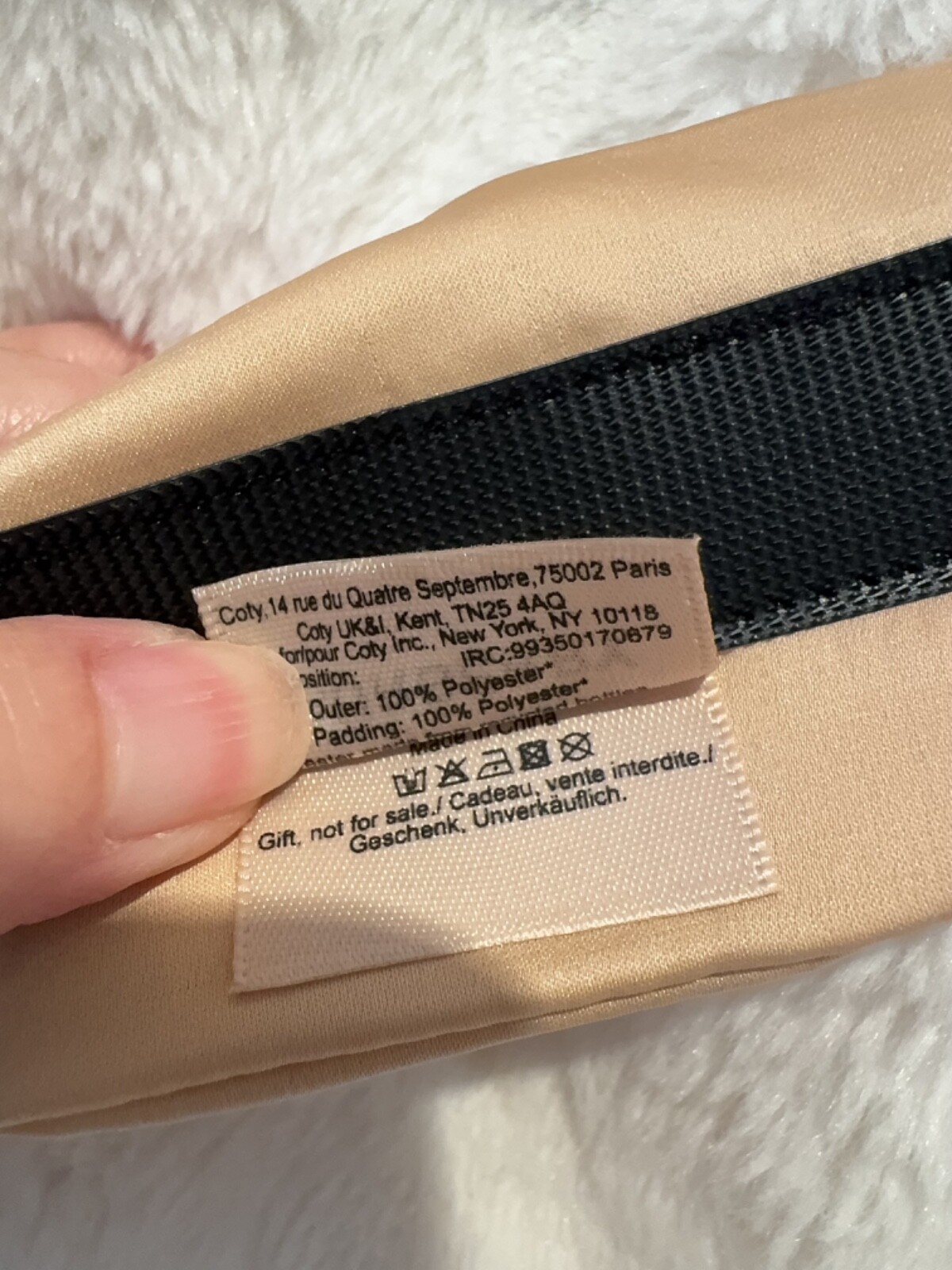 Burberry Beauty Beige Padded Silky Headband – Luxury Spa & Makeup Wrap