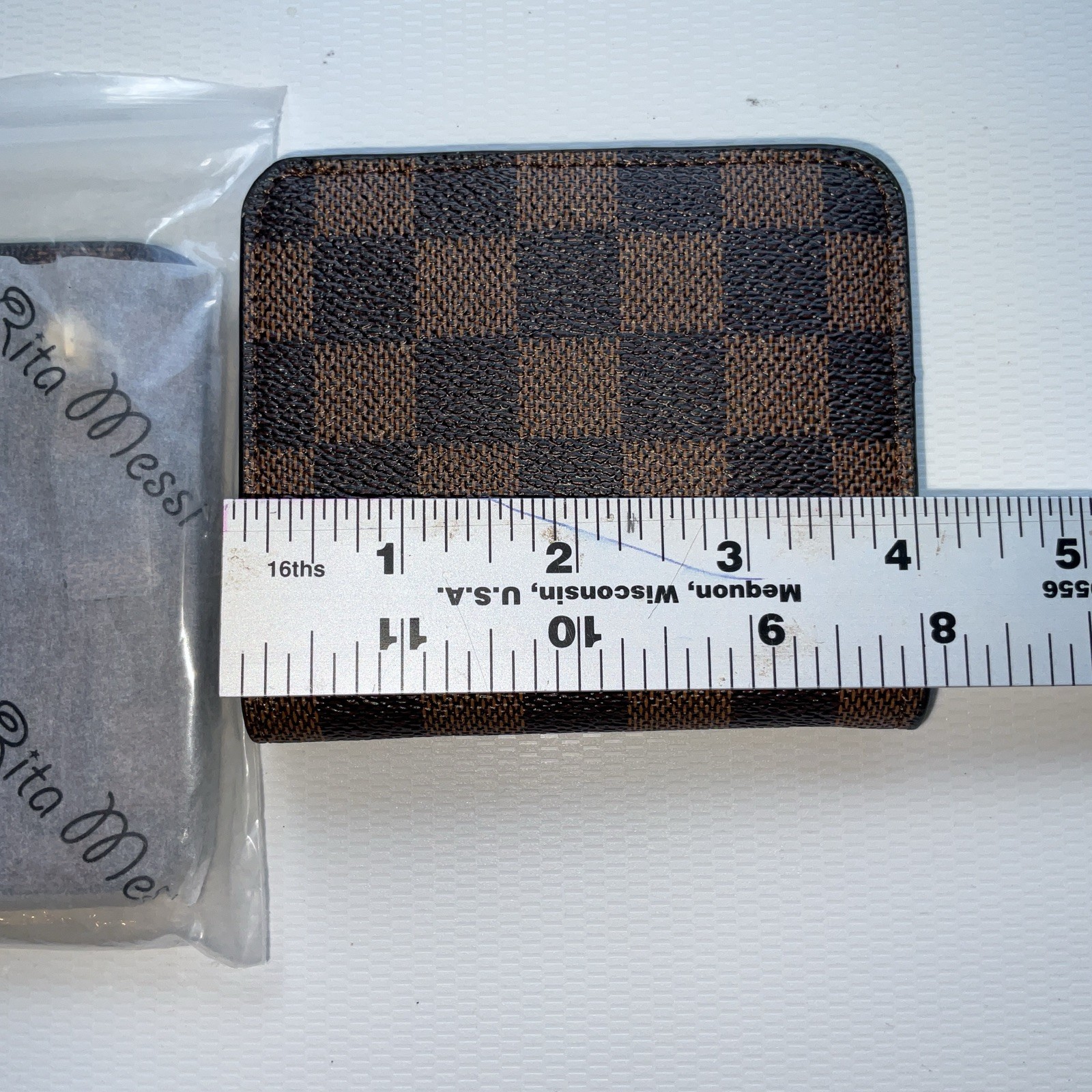 Rita Messi Wallet Organizer credit hard. ID. Coins- Brown Checkered