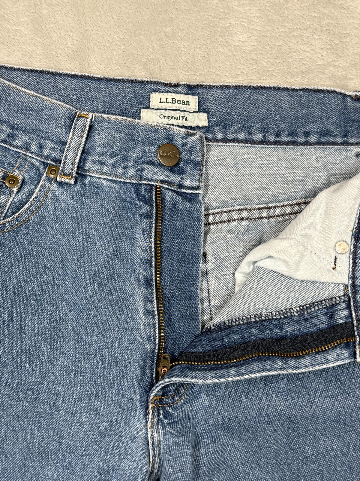 L.L. Bean Original Fit Straight Jeans Womens Sz 6 Reg Blue Denim 100% Cotton