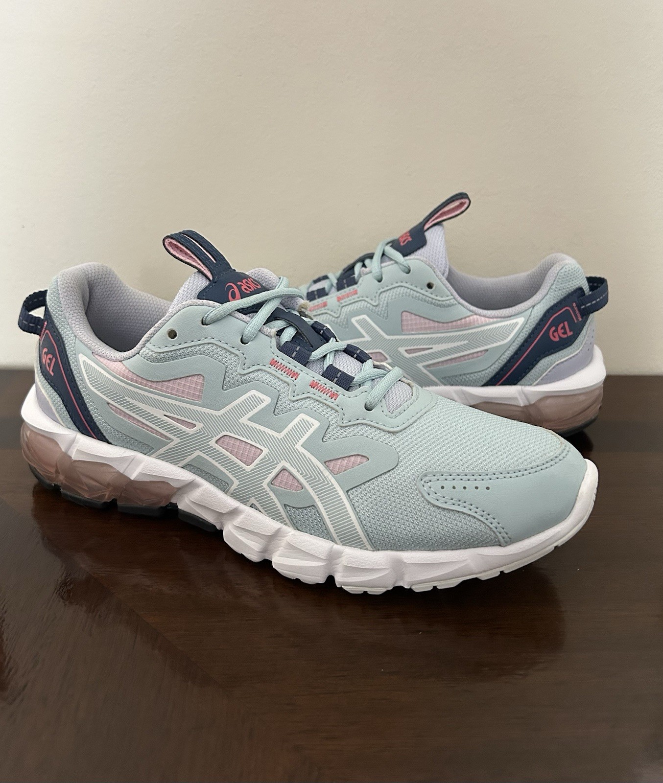 ASICS Gel Quantum 90 3 Athletic Shoes Light Blue and Pink Womens Size 7.5