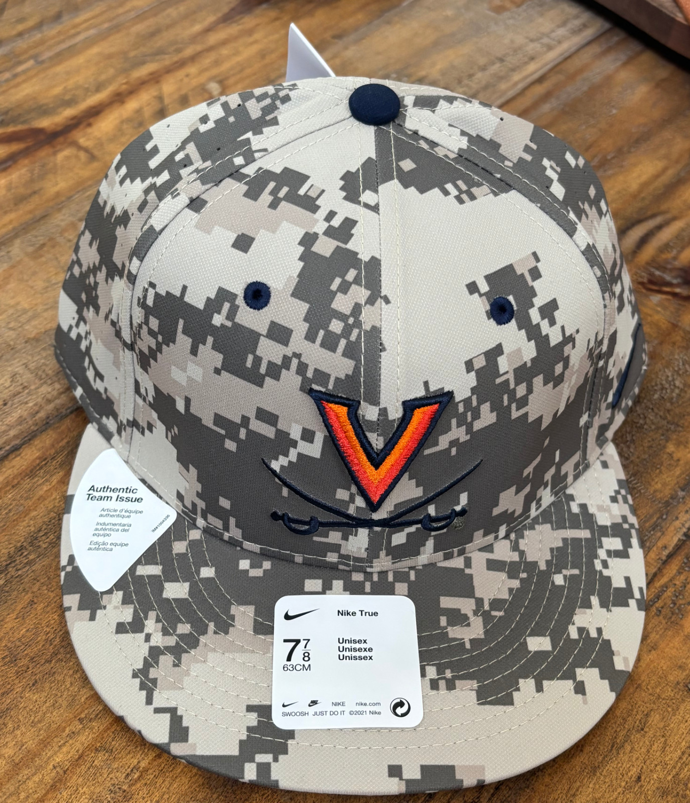 Nike True Dri-Fit Digi Camo UVA Baseball Cap 7 7/8; 63cm !RARE!