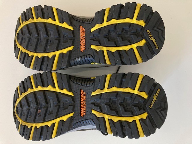 Skechers Arch Fit Dawson-Mahone Trail Hiking Shoe MENS 8.5
