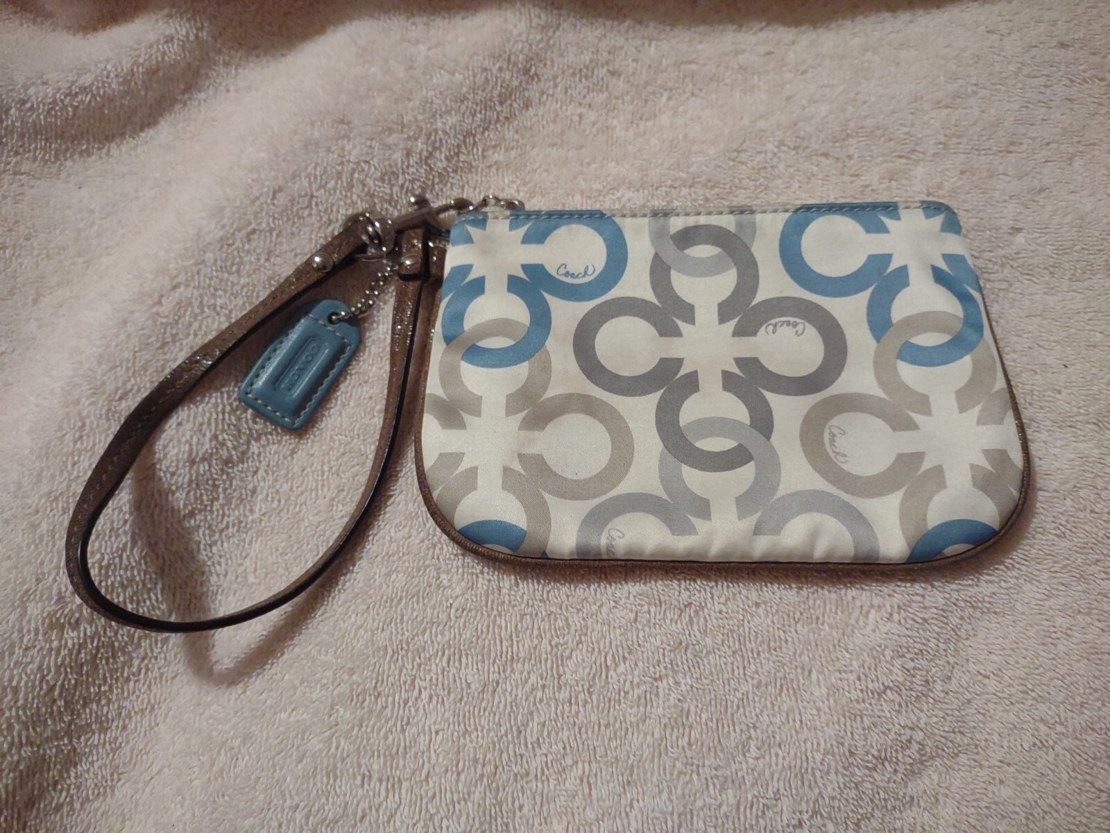 COACH F48898 MULTI COLOR CLOVER PRINT SMALL WRISTLET