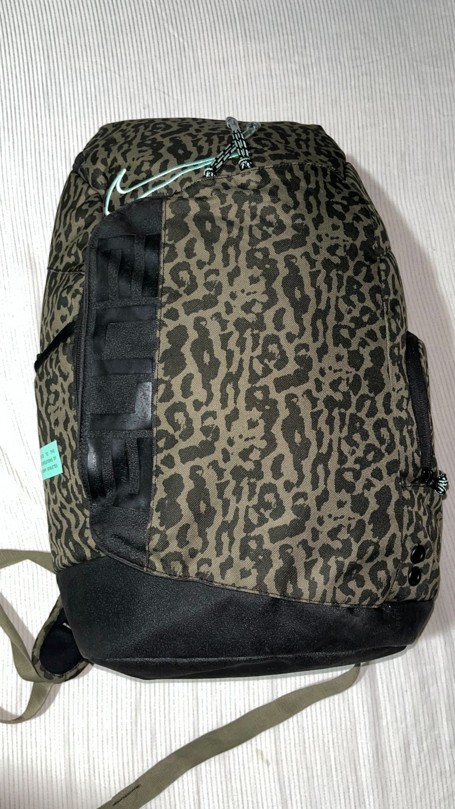 Nike Elite Animal Print Backpack Green/Black Zip Closure Adjustable Straps Rare