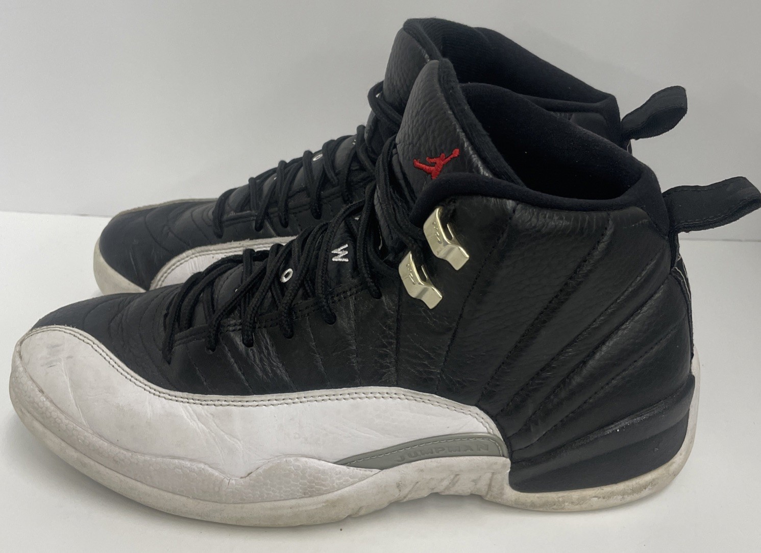 Air Jordan 12 Retro Playoff Sneakers Size 10