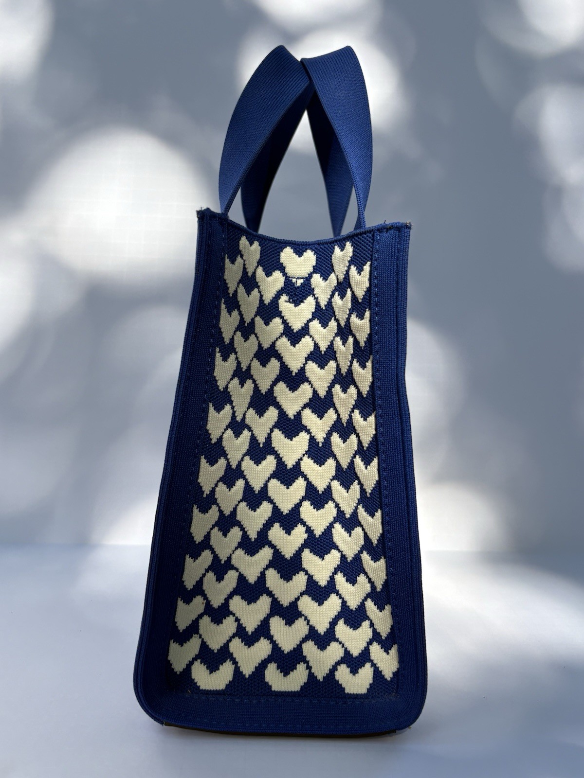 Rare Kate Spade Manhattan Modernist Hearts Jacquard leather Small Tote Crossbody