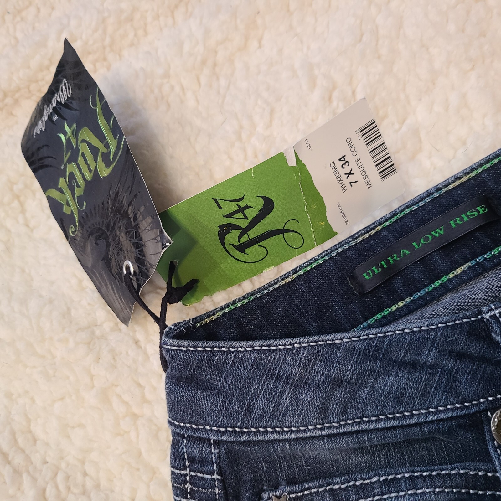WRANGLER ROCK 47 JEANS Embellished Pockets Ultra-Low-Rise 7 x 34 WHX83MQ