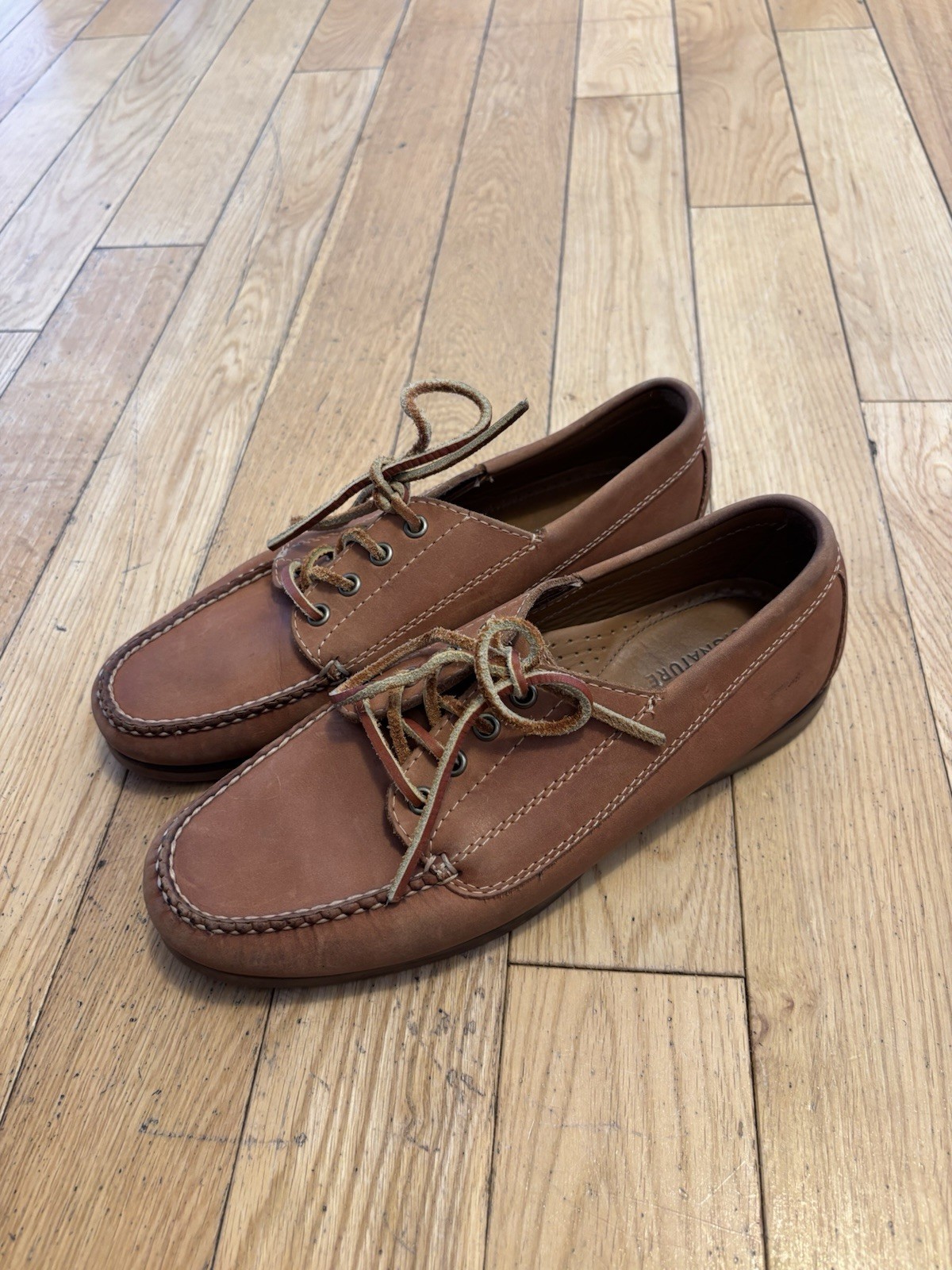 LL Bean Signature Men’s Handsewn Camp Mocassins Size 8.5