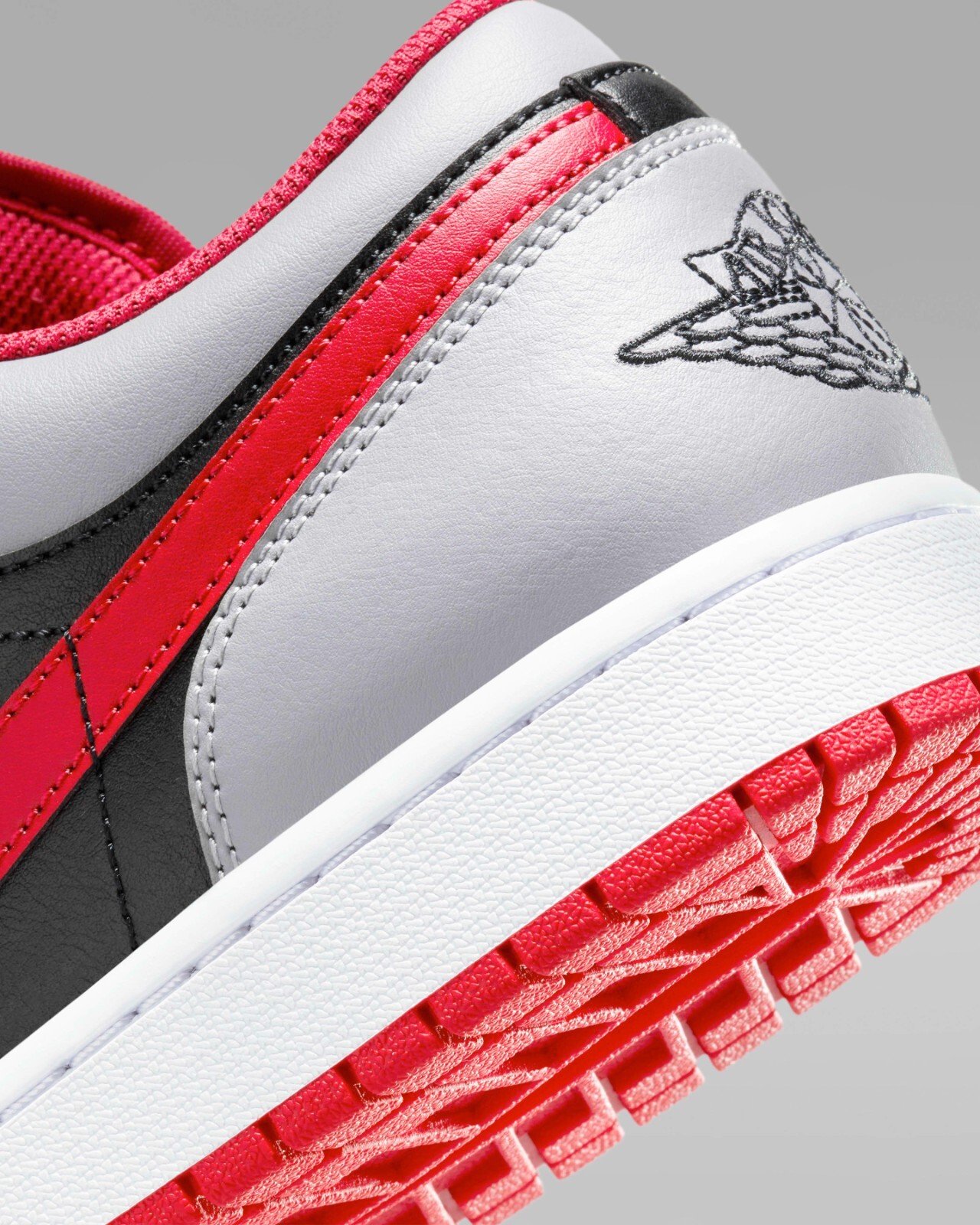 Nike Air Jordan 1 Low “Black/Cement Gray/Fire Red” 553558-060 Mens New [US 7-14]