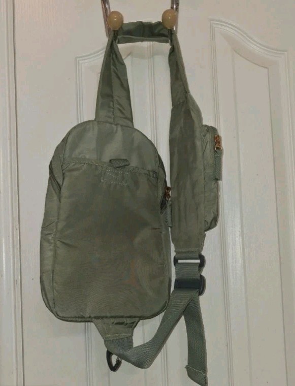ADIDAS ‘olive Drab’ Unisex Nylon Crossbody Phone Bag / Case Green Used lQQK