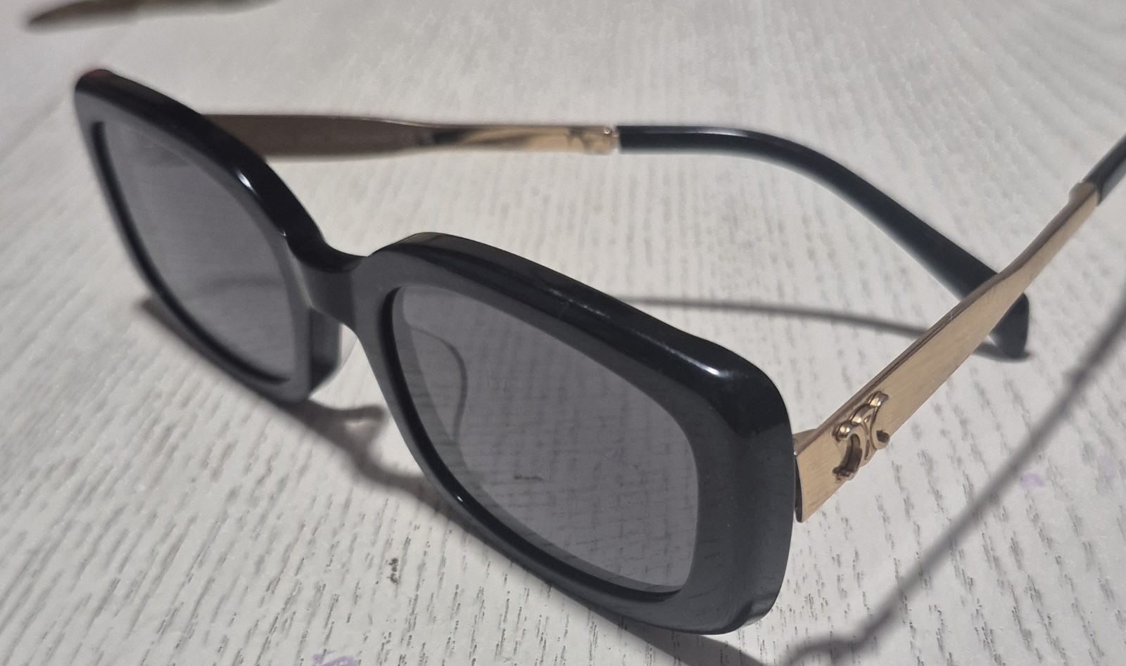 CELINE Triomphe CL4S268 Black/Gold Square Sunglasses Gray Tinted UV400
