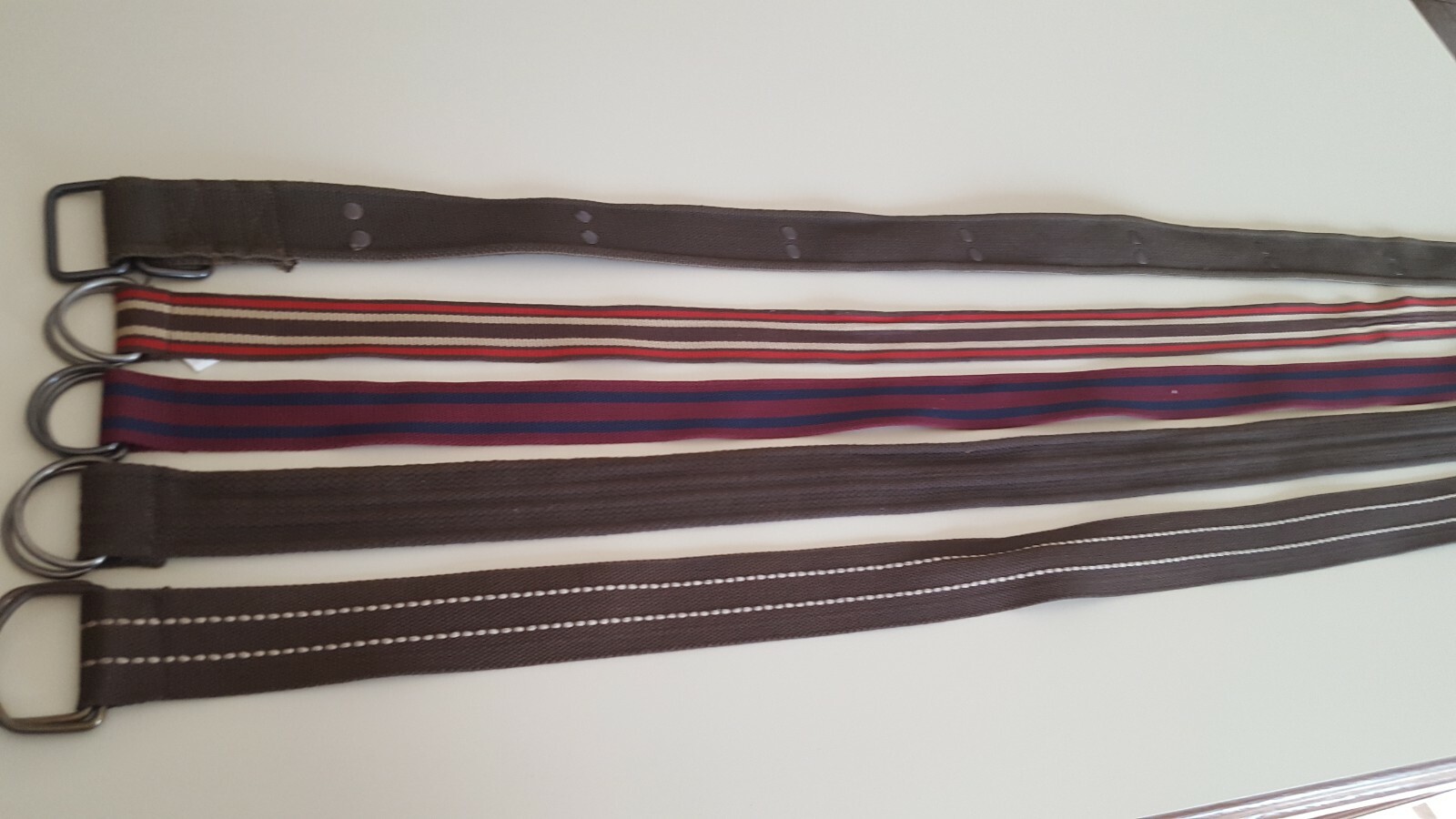LOT OF 5 MENS BELTS, 3 BROWN AND TWO MULTI COLOR FITS WAIST UP TO 39 INCHES