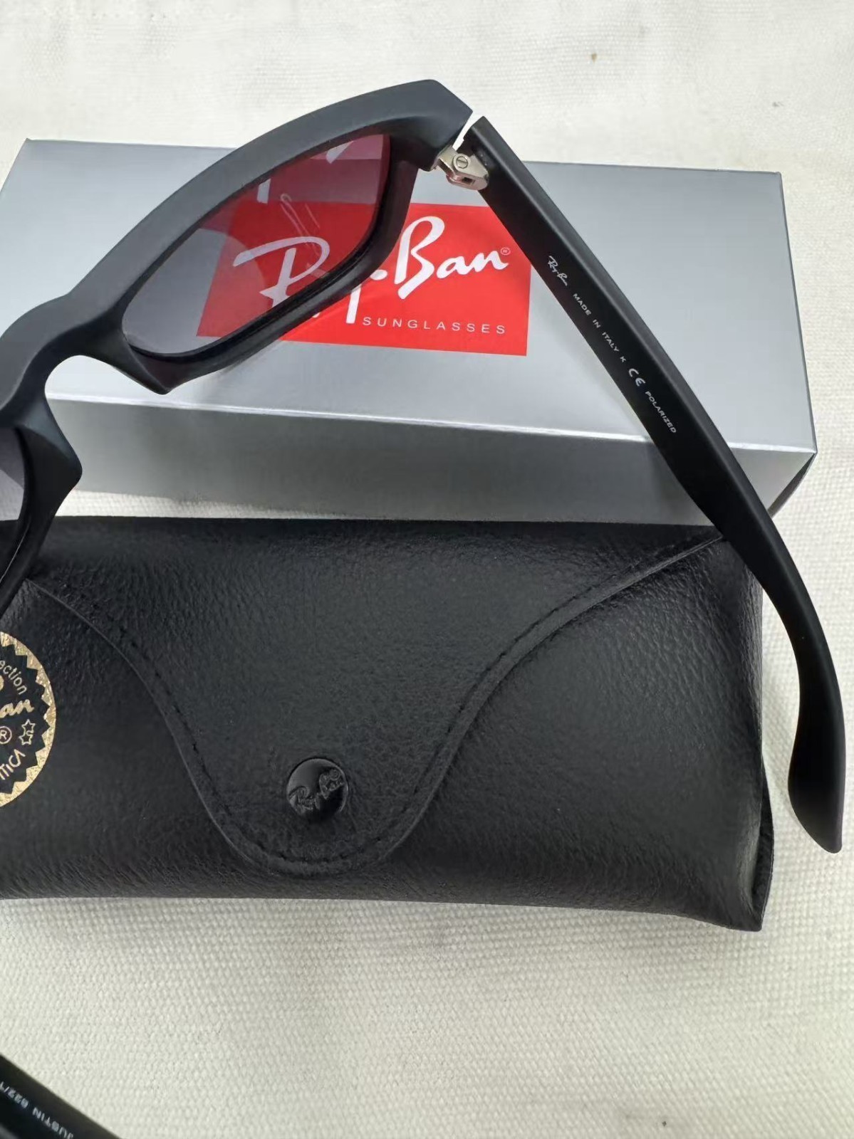 NEW Ray-Ban Justin Classic Grey Polarized Sunglasses RB4165 622/T3 54-16mm