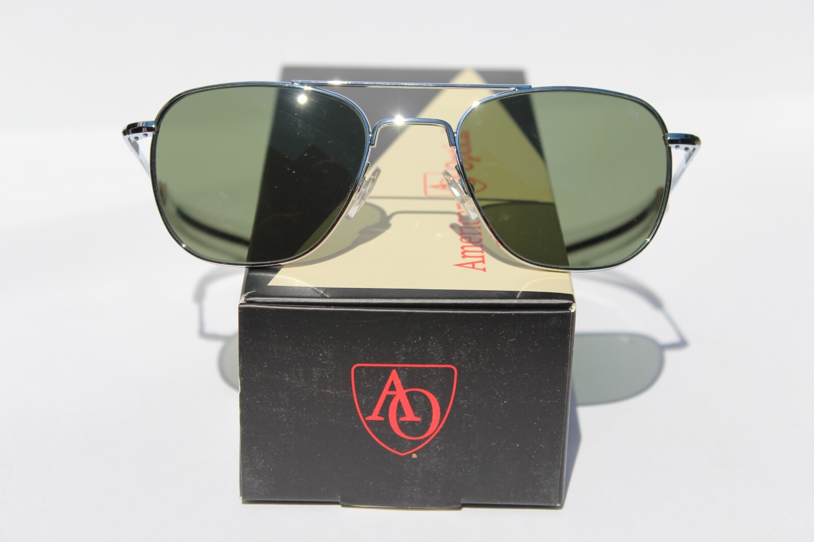 AMERICAN OPTICAL Original Pilot Sunglasses Silver/Calobar Green GLASS 52 GNG NEW