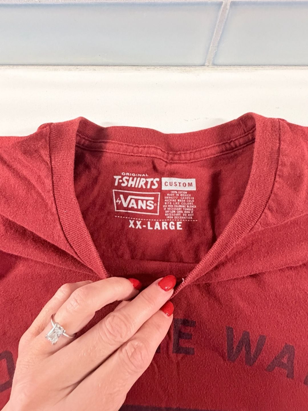 Vans Off The Wall Authentic Old Skool Original Graphic T-Shirt Red XXL