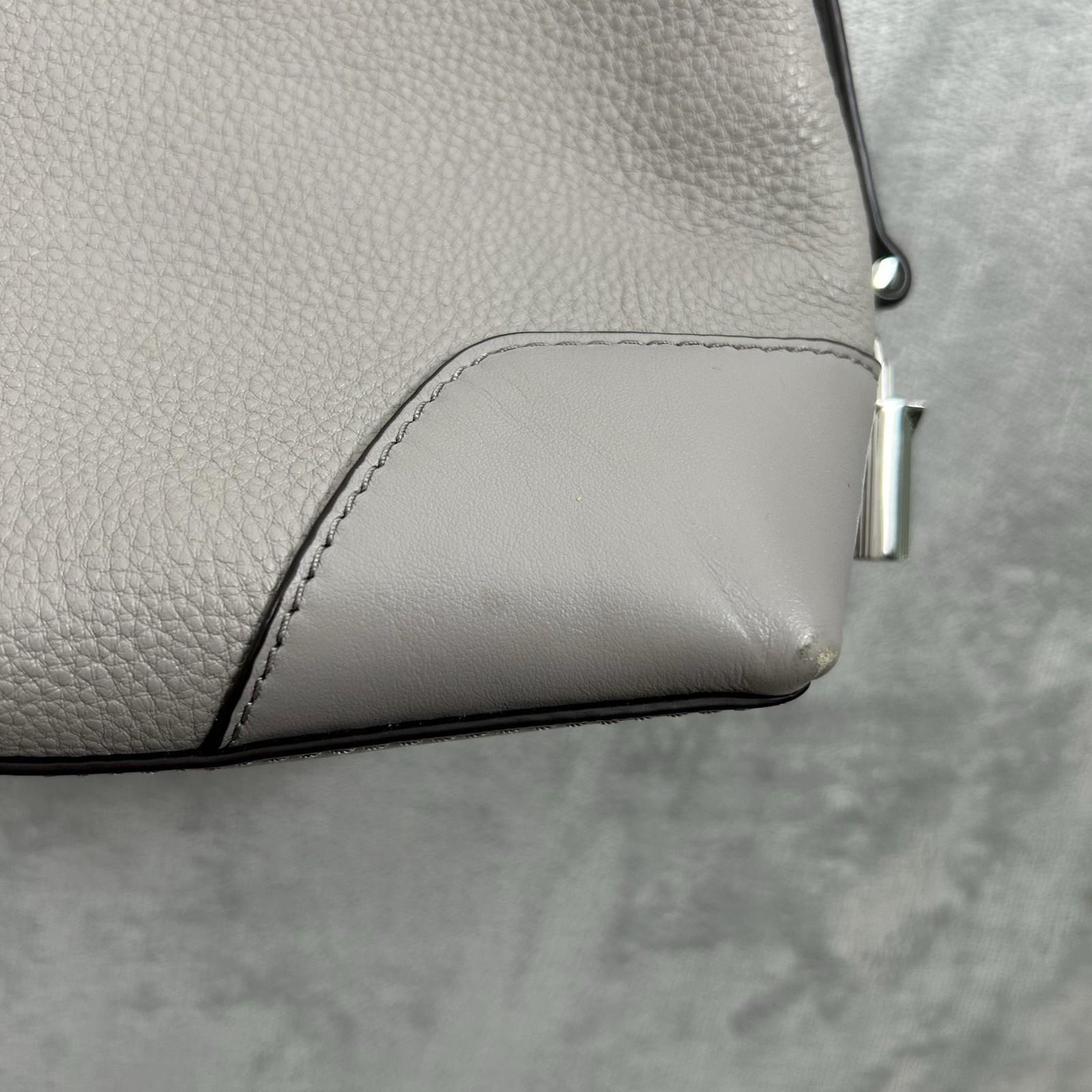 Michael Kors Crosby Pebble Leather Messenger Shoulder Crossbody Bag Purse Gray