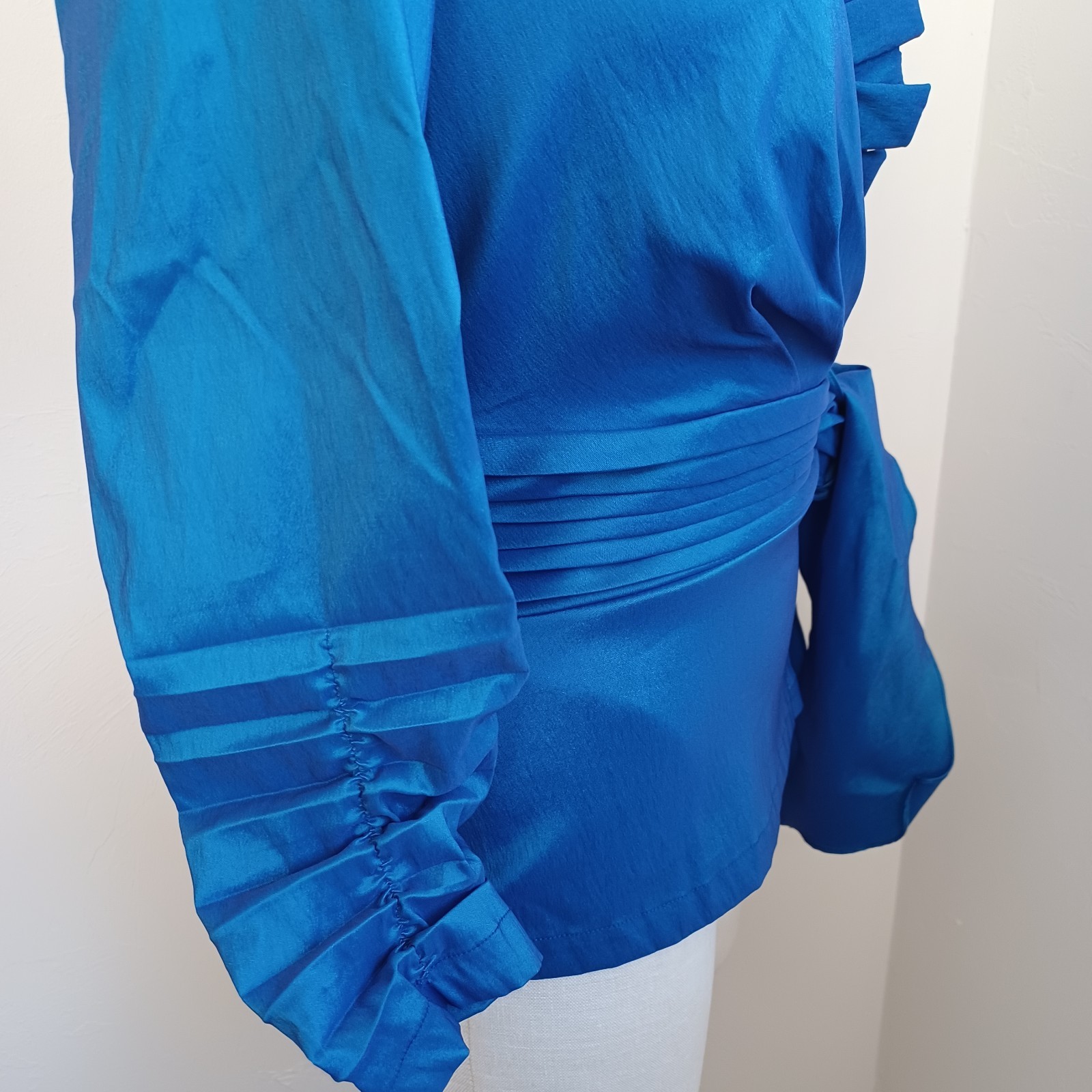 Tadashi Collection Blouse Womens 4 Tadashi Shoji Taffeta Ruffle Elegant Top
