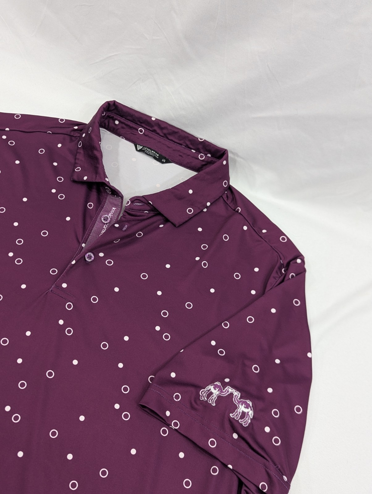 Level Wear Polo Shirt Mens Large Purple All Over Print Kissing Camels Golf Club