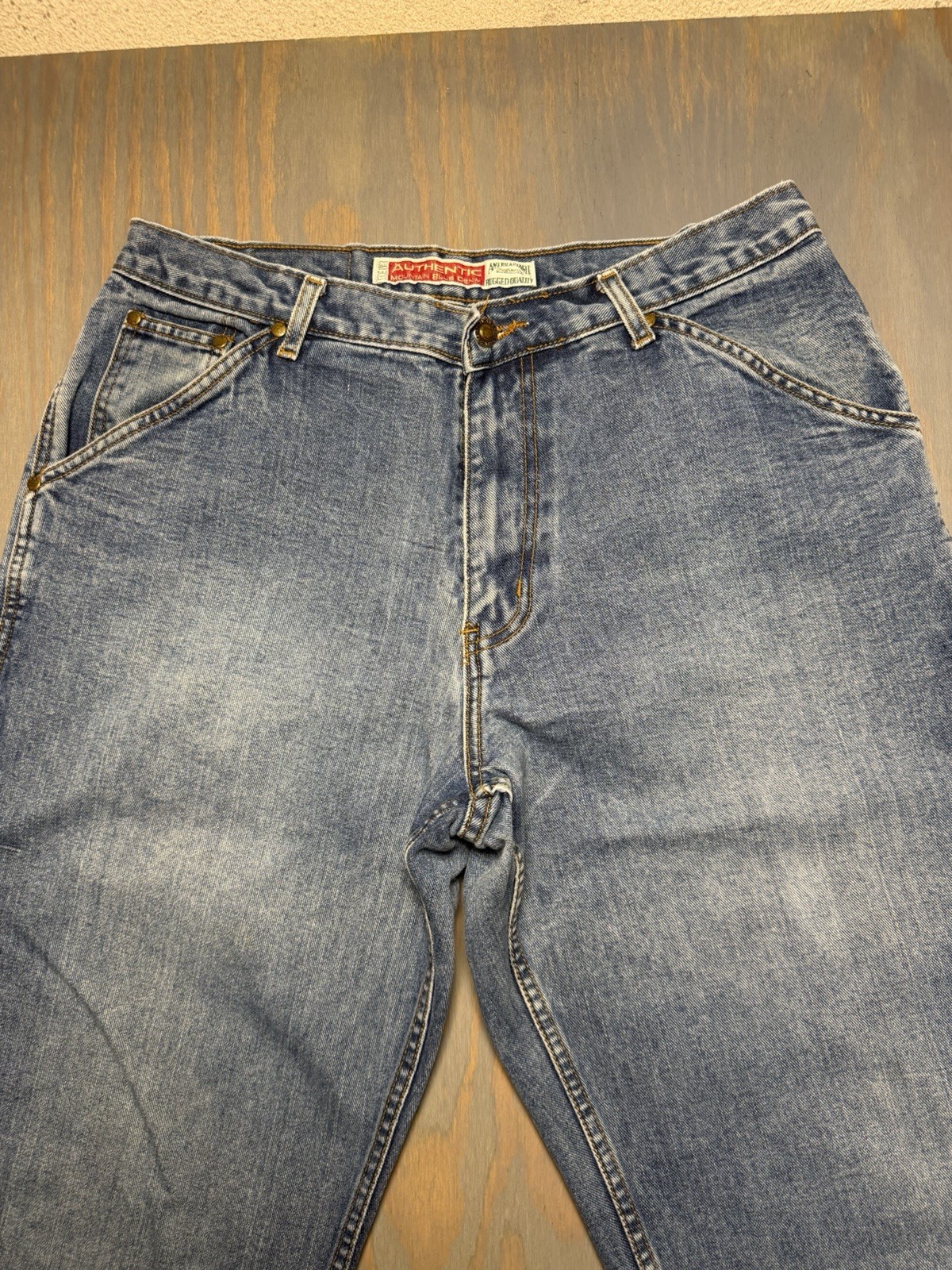 Authentic Mountain Blue Denim Vintage Carpenter Jeans American Eagle 34/30