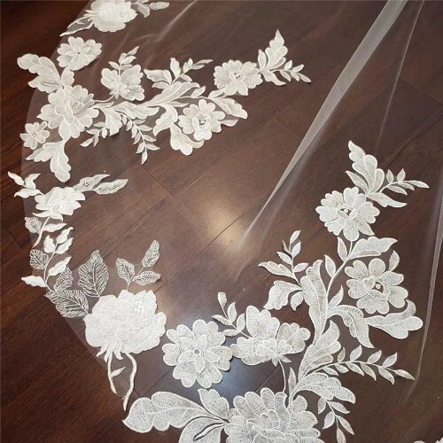 Floral Lace Wedding Veil Bridal with Comb 3 Meters Long Single Tier Head Veil