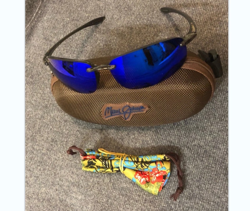 Maui Jim B407-11 Ho’okipa Sunglasses Grey Frame / Blue Hawaii Polarized Lenses