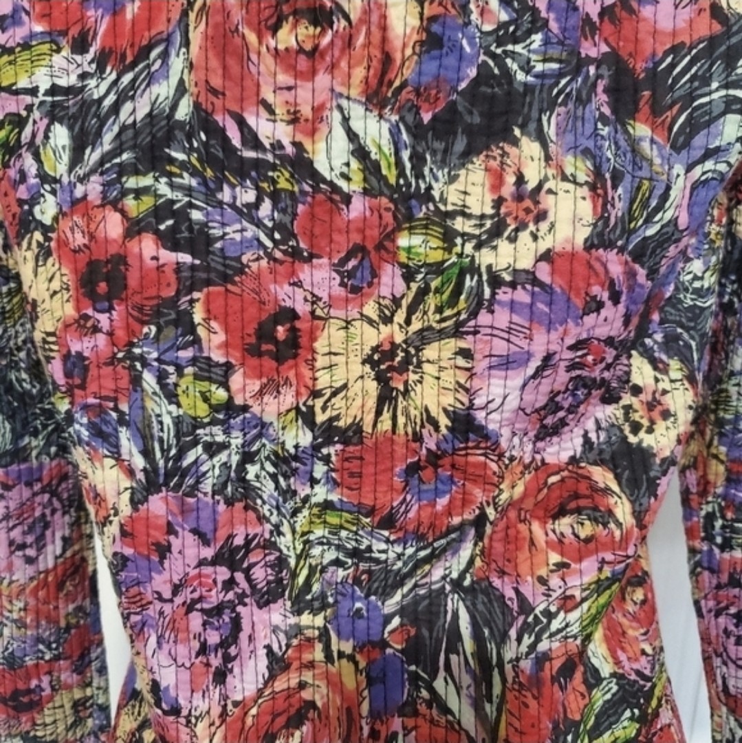 L’IND Women’s Quilted Floral Jacket Medium Mandarin Collar Frog Closure Boho Art