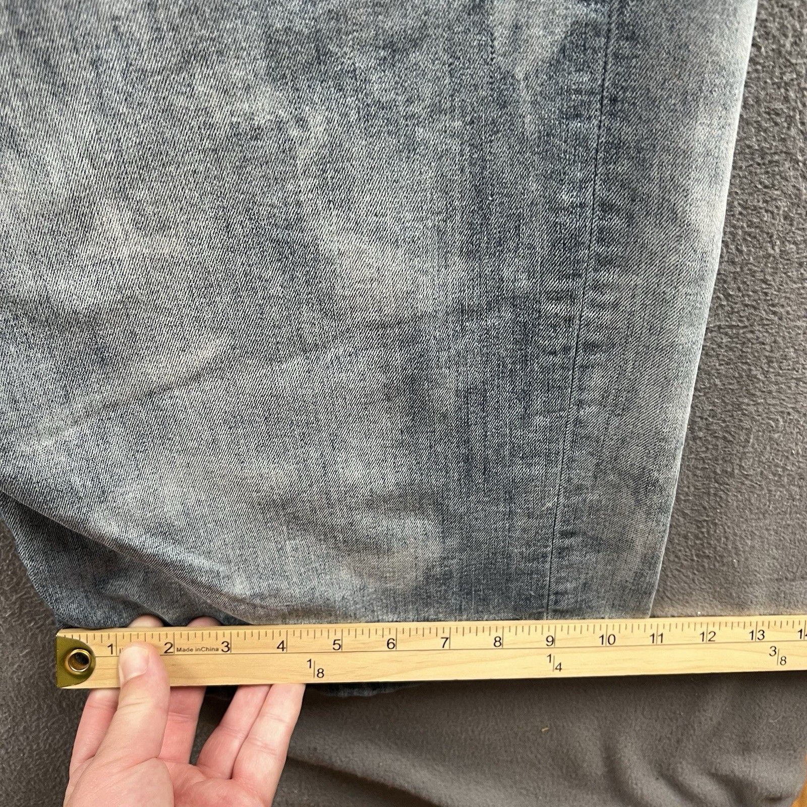 Rock Revival Feeney Jeans Mens 44×34 Light Wash Distressed Denim Relaxed Fit Y2K