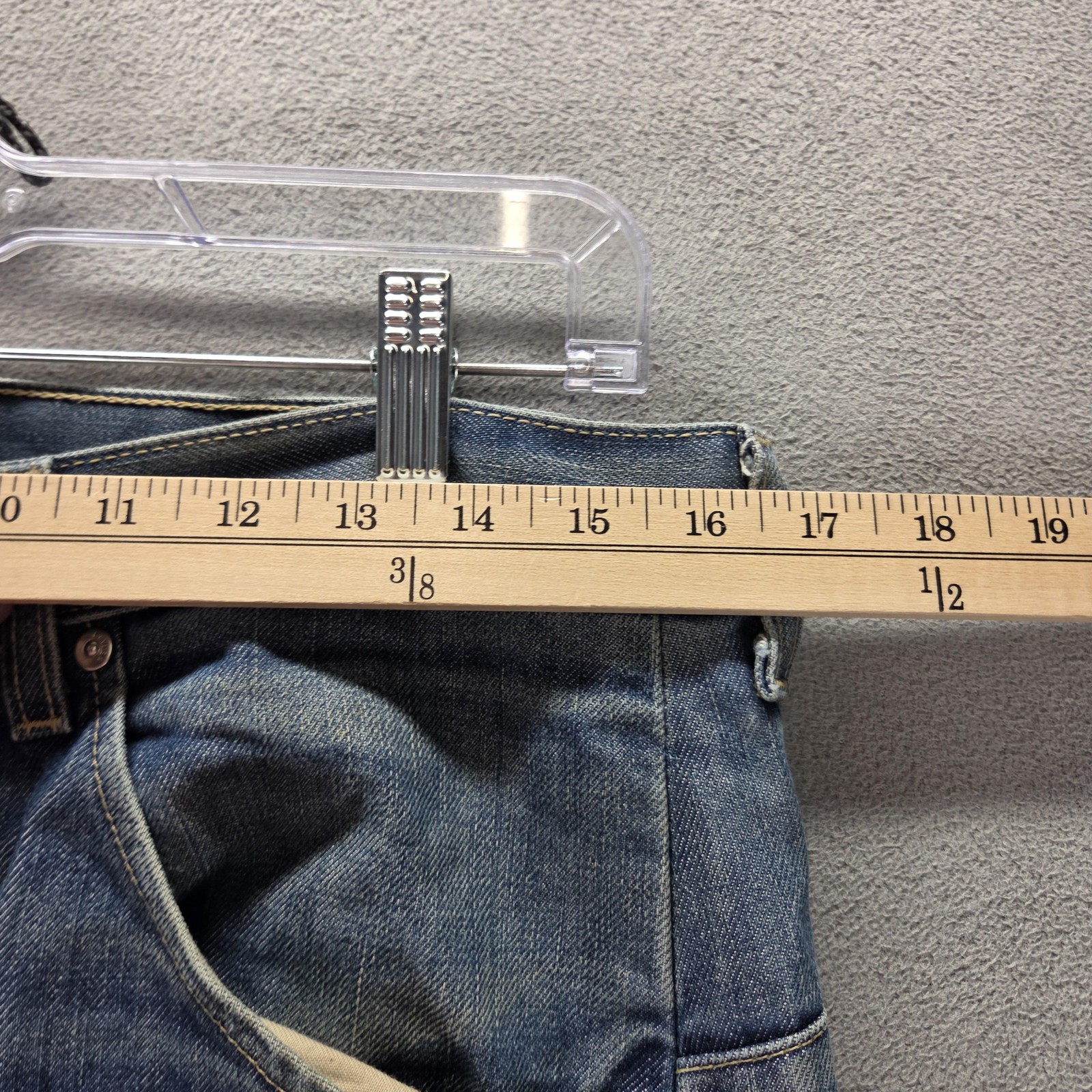 Vintage Levis Engineered Jeans Mens 32×32 Blue Twisted Button Fly Medium Wash