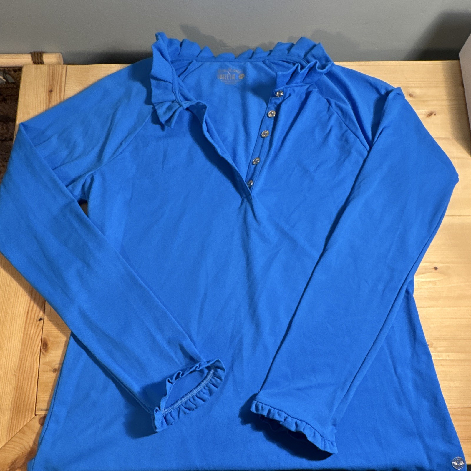 Lilly Pulitzer Women’s M Blue Solid Long Sleeve V-Neck Ruffle Button Blouse