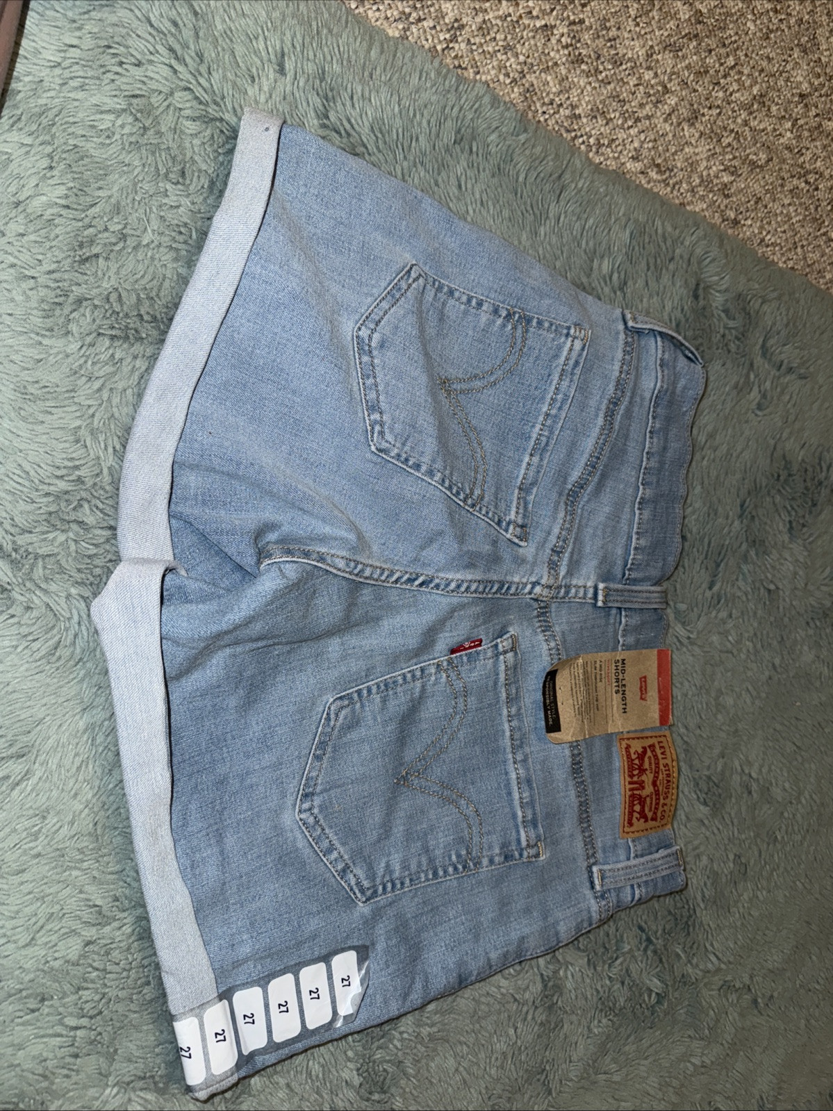 Levi’s Women’s Mild Length Slim Trough Hip Short Blue Denim 4 27W New 299650054