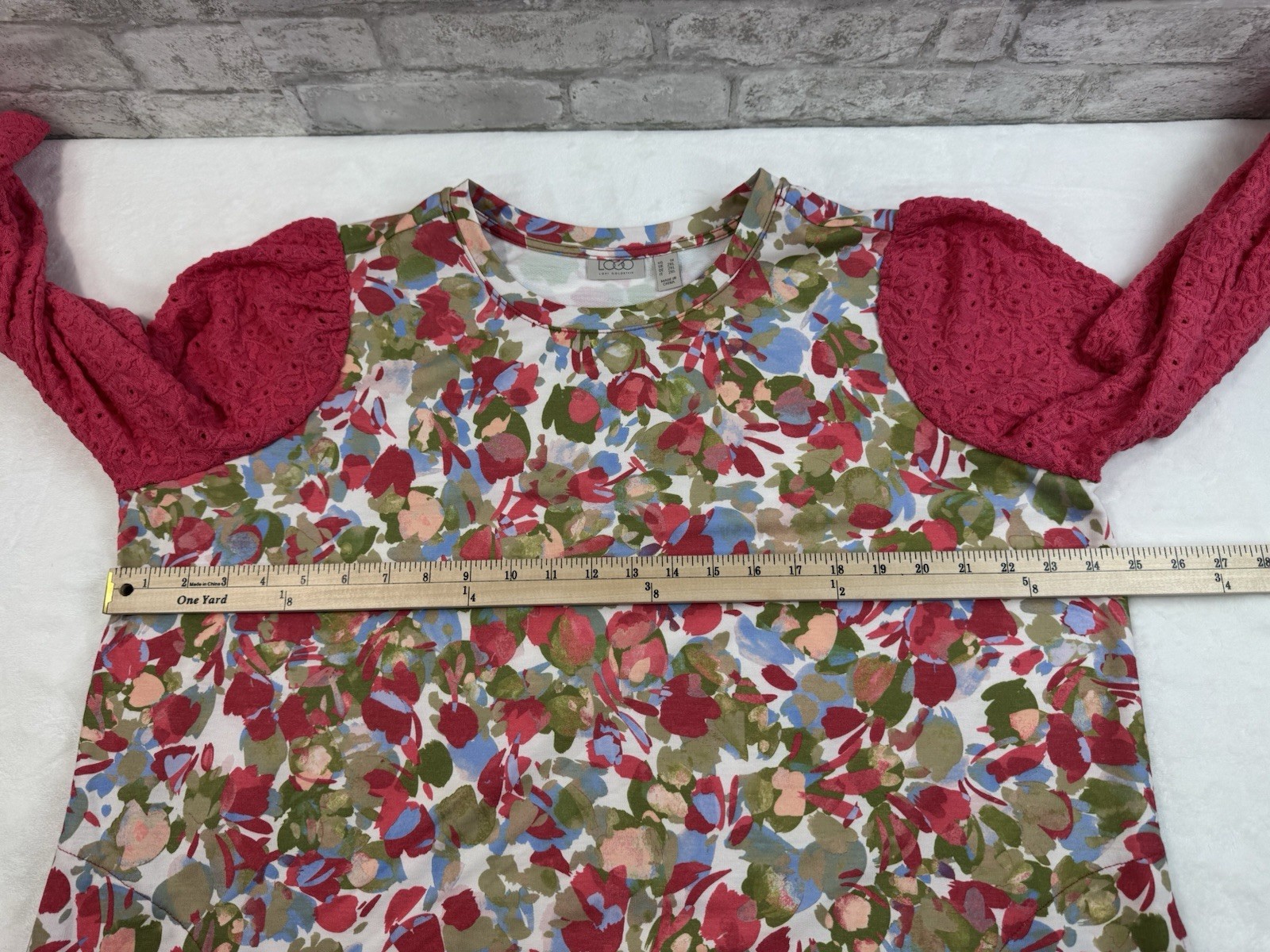 LOGO Lori Goldstein 3/4 Sleeve Top Eyelet Lace Sleeve Pink Rose Cloud Pockets 1x