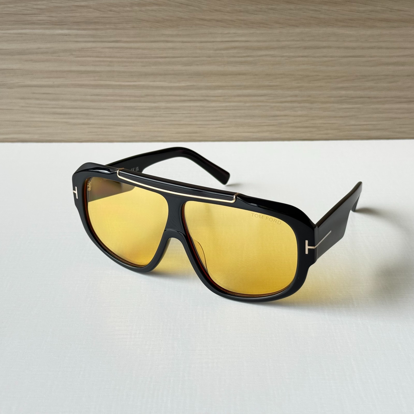 Tom Ford FT1093 Oversized Aviator Shield Sunglasses Black Frame Yellow Lens
