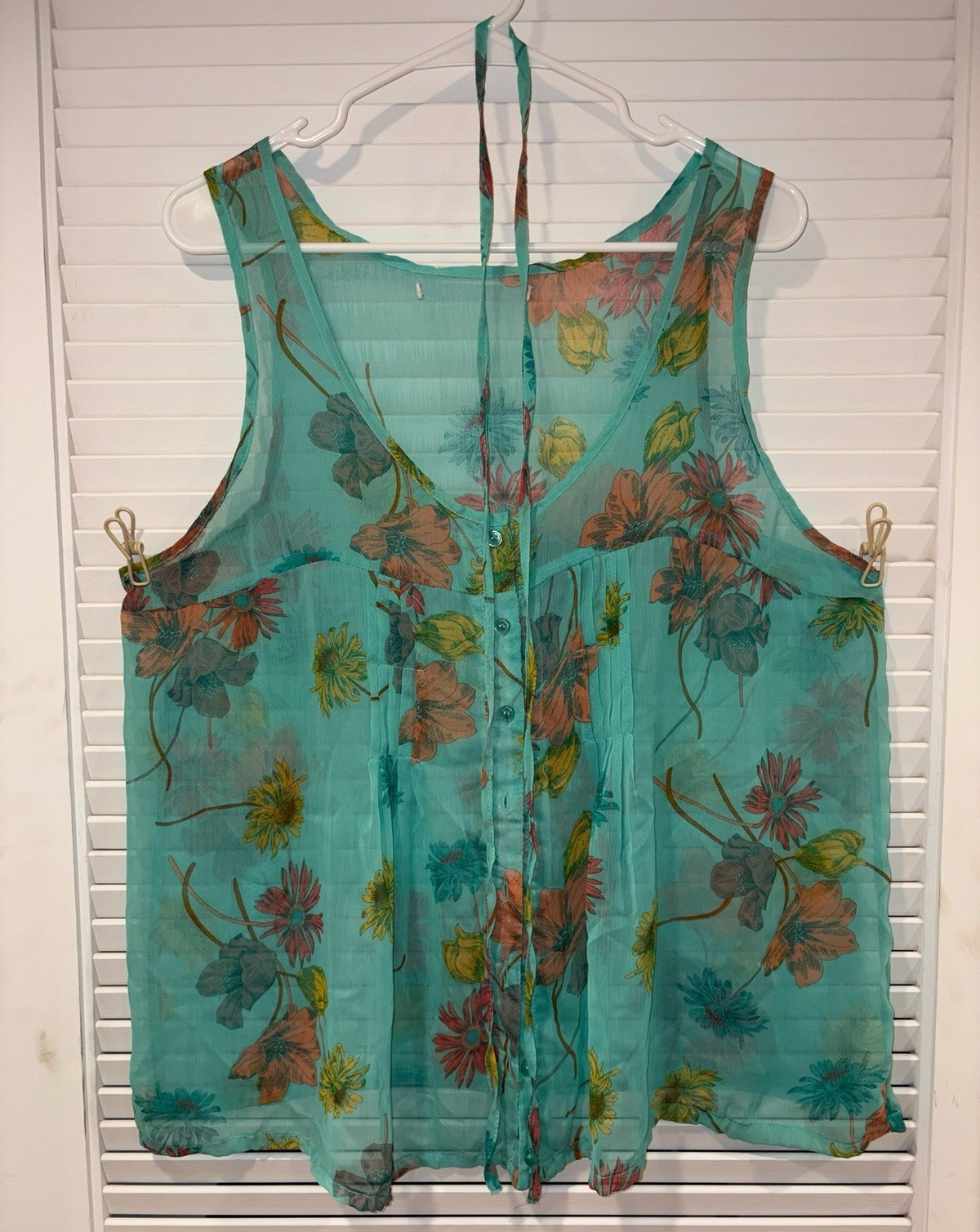 Women’s XL Turquoise Floral Sheer V-Neck Button Front Tank Top