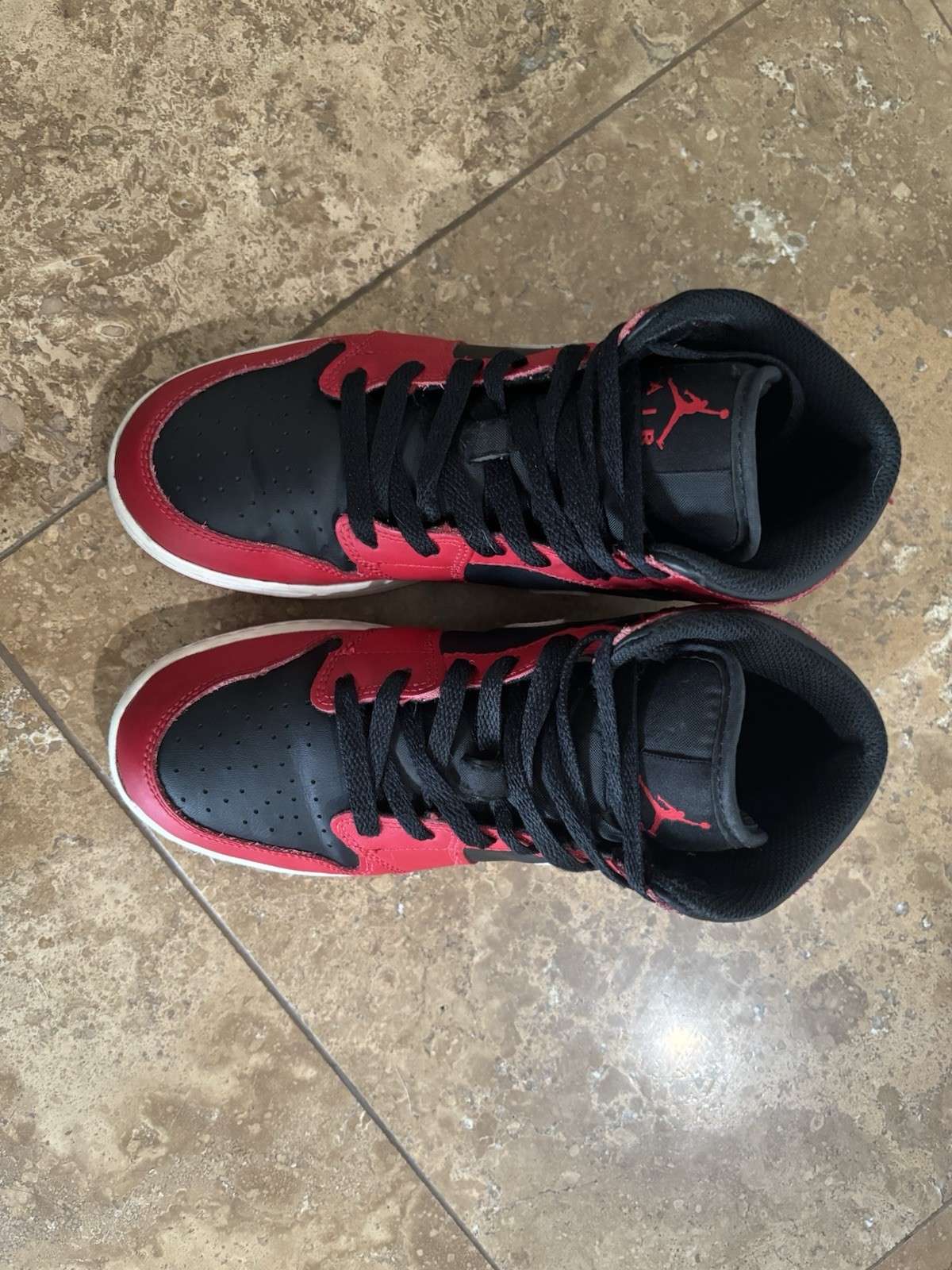 Air Jordan 1 Mid Kids 7Y Gym Red Black White