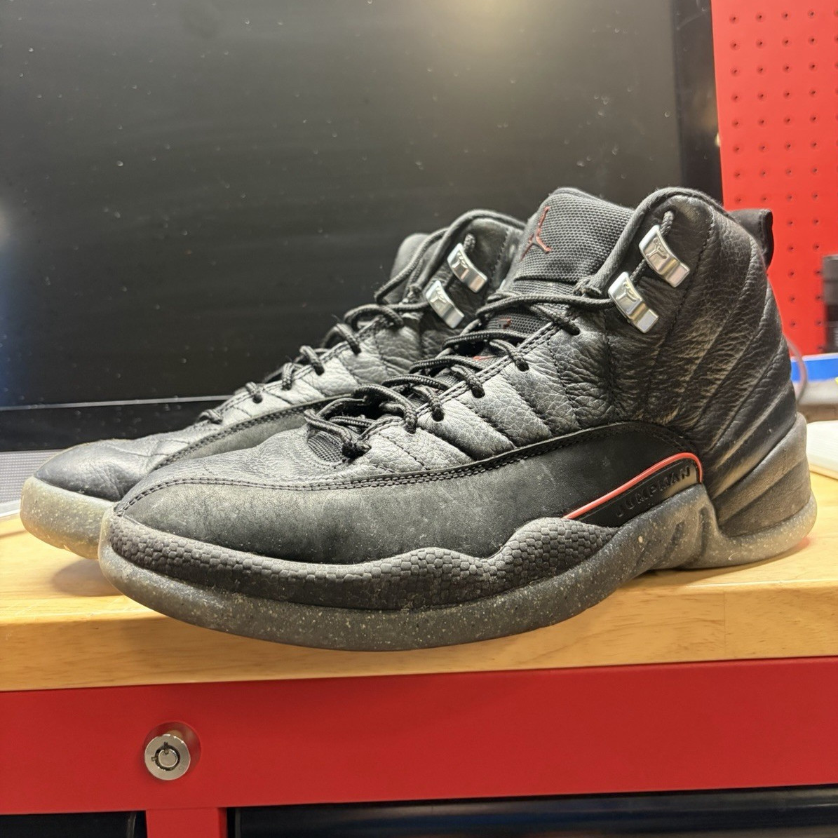 Jordan Air Jordan 12 Men’s High Top Leather Sneakers Black/Gray Lace Up