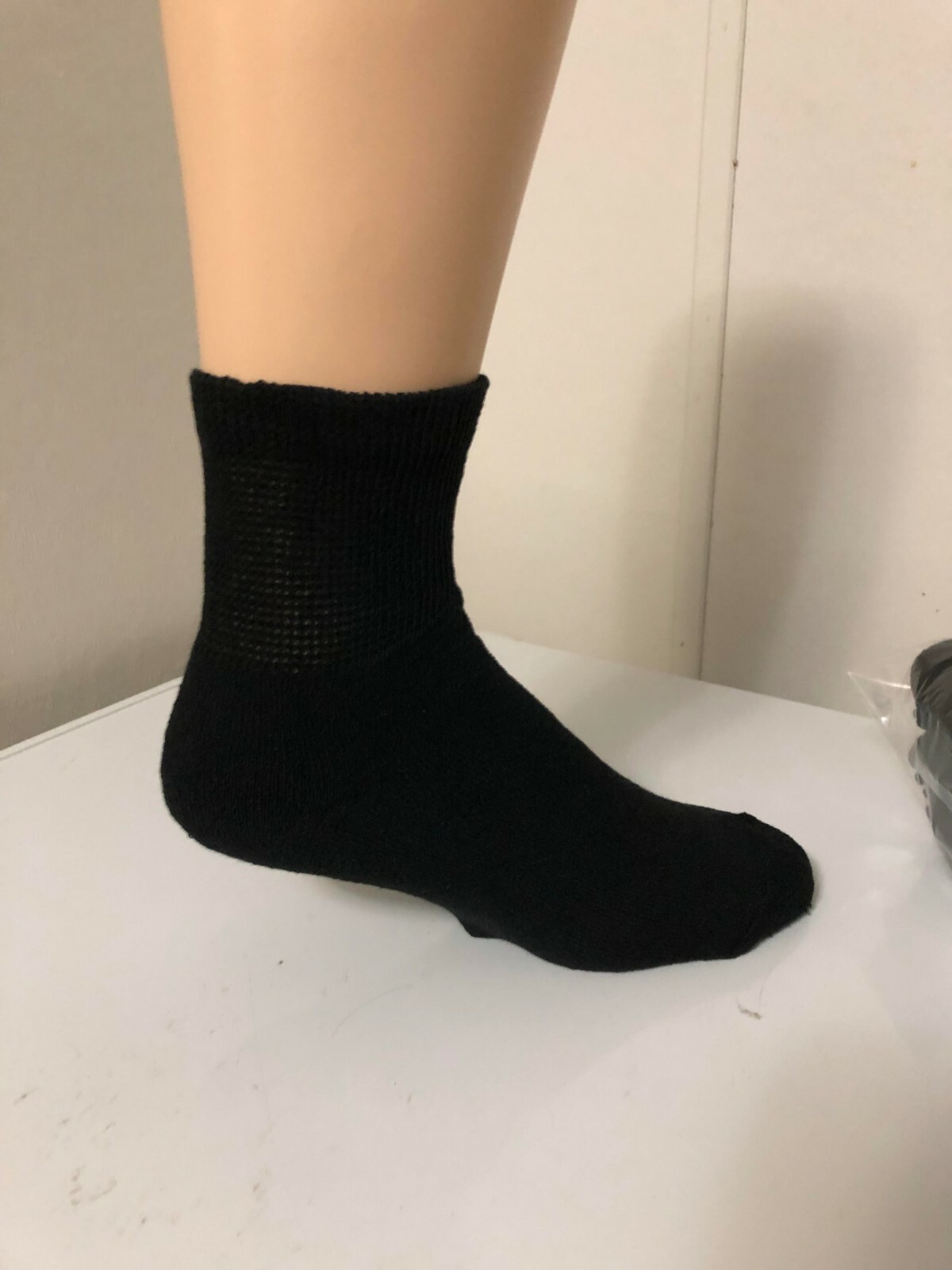 *** 6 Pair Diabetic Ankle Socks MADE IN USA 10-13 Black ***