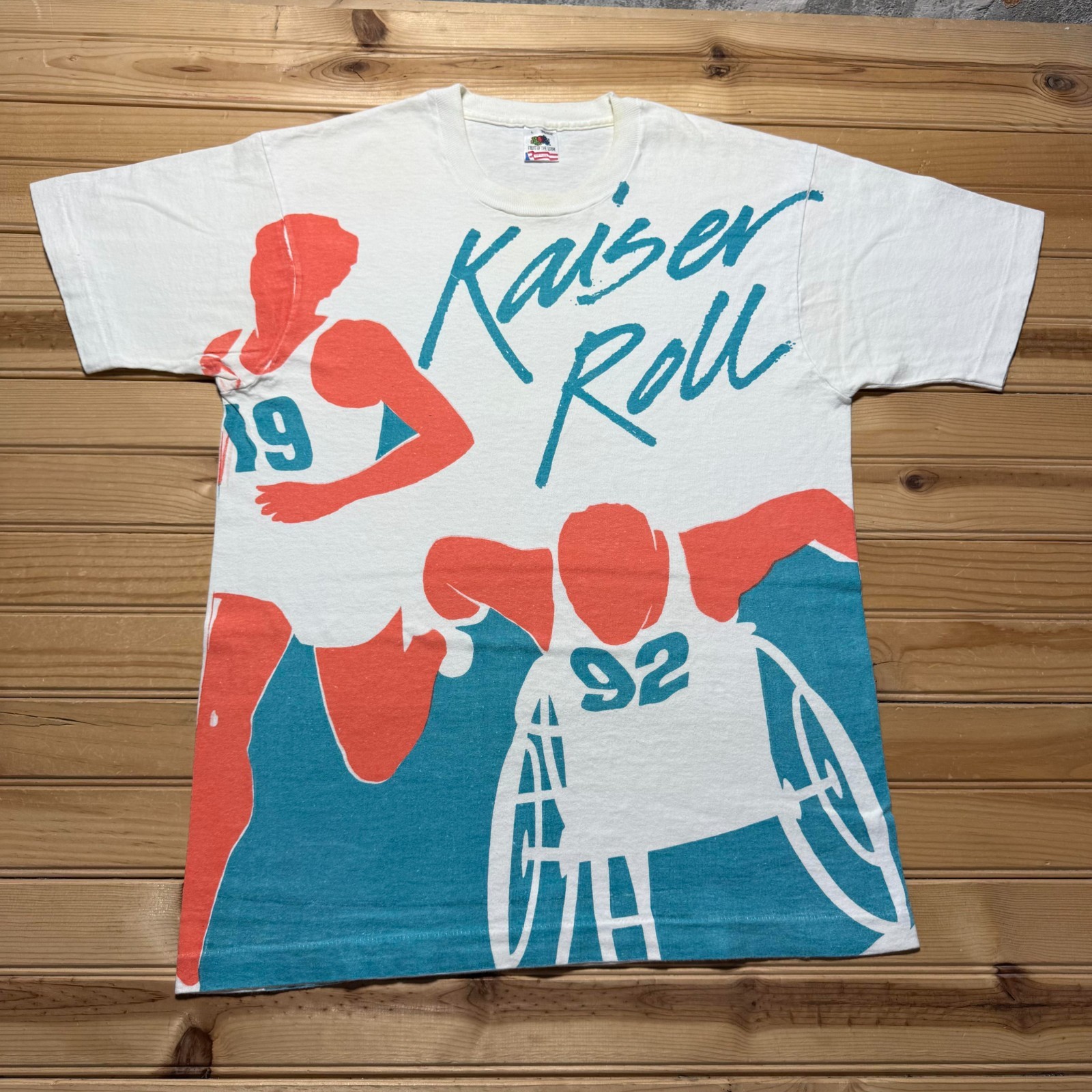 Vintage 1992 Kaiser Roll Running Wheelchair Sports Graphic T-Shirt USA – Large
