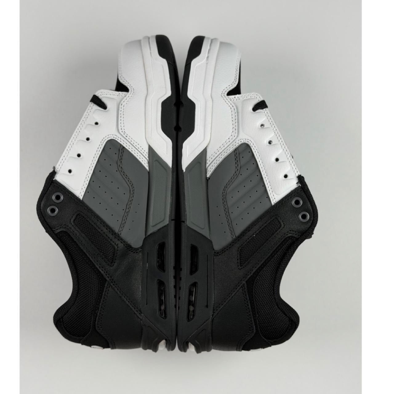 DVS Shoes Enduro Heir in Black/White/Charcoal, Size 9.5