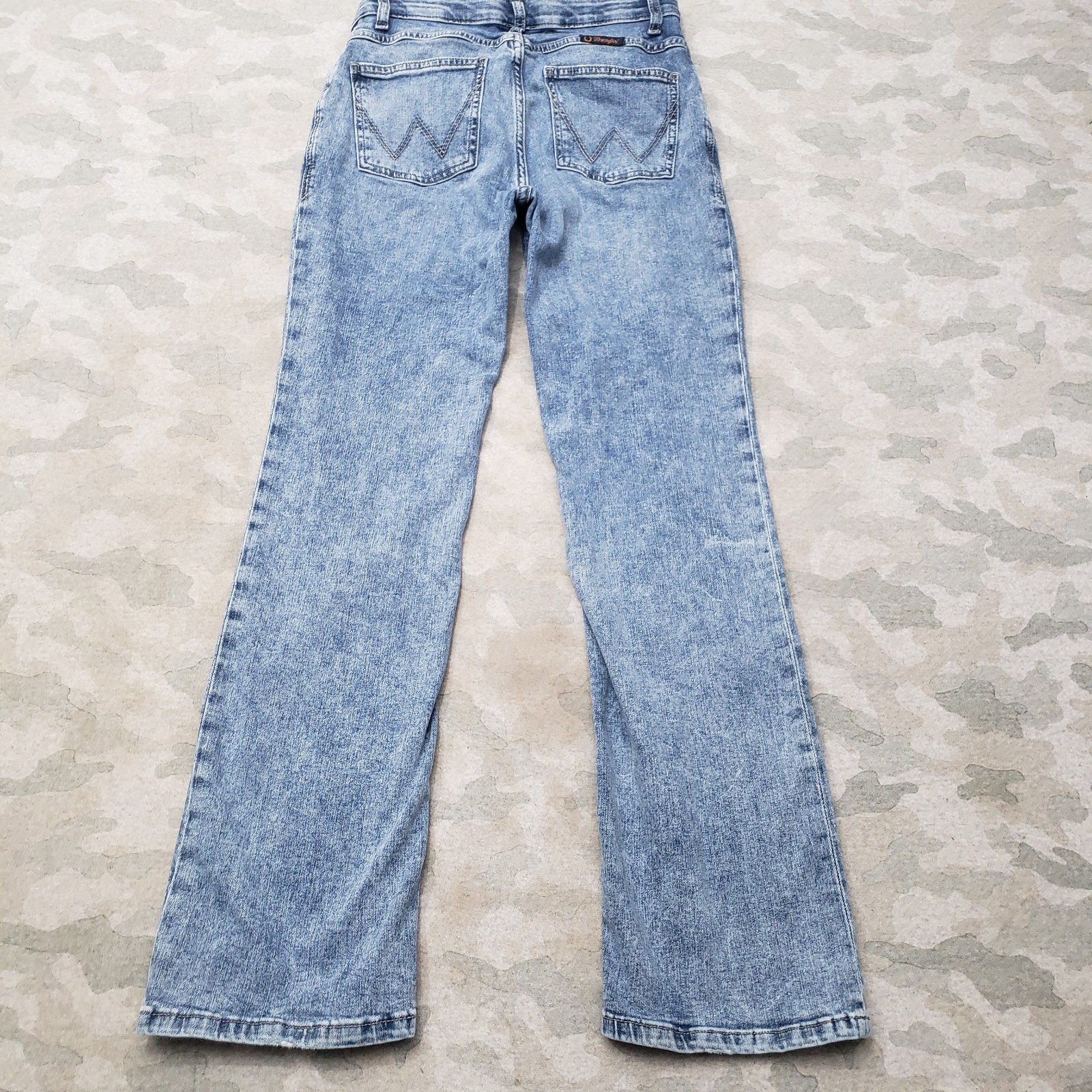 Wrangler Willow Jeans Womens 29×32 Blue Bootcut Western Pockets Denim Light Wash