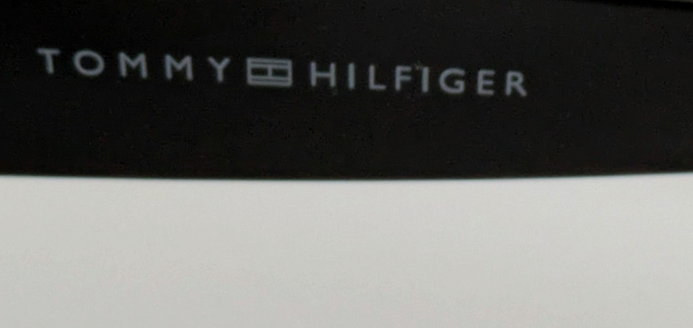 Tommy Hilfiger WP OL649 Sunglasses – Black Frames Dark Purple Gradient Lenses
