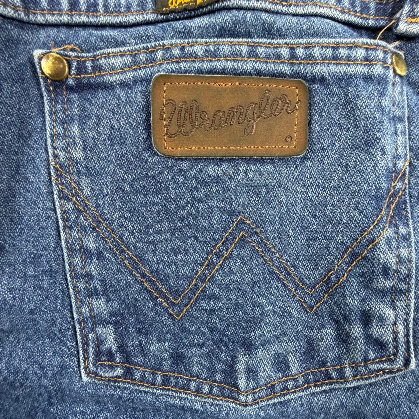 Wrangler 47MWZ Mens 32×32 Regular Fit Cowboy Cut Jeans Blue Premium Performance