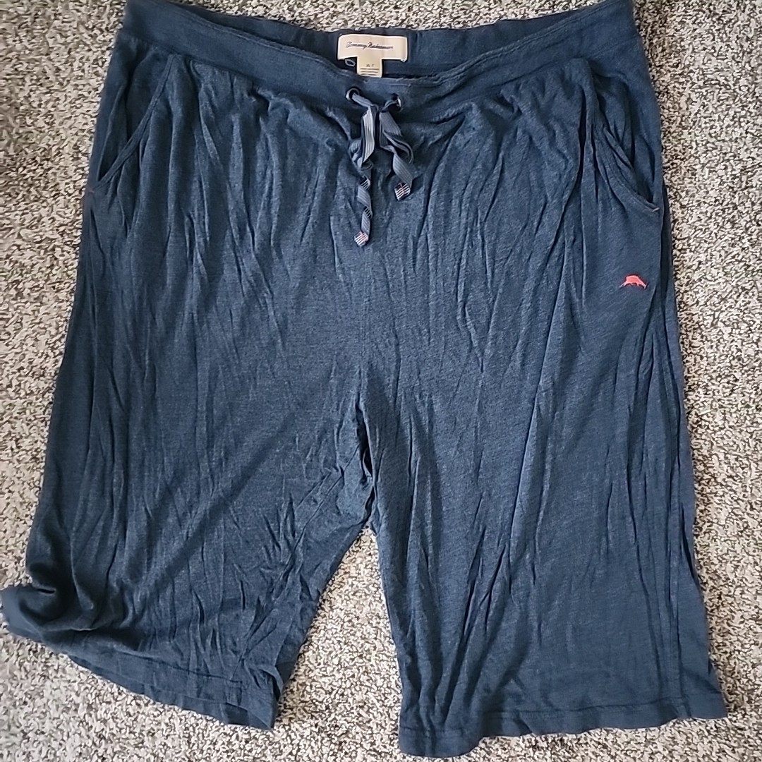 Tommy Bahama Men’s Shorts With Pockets Size XLT Blue