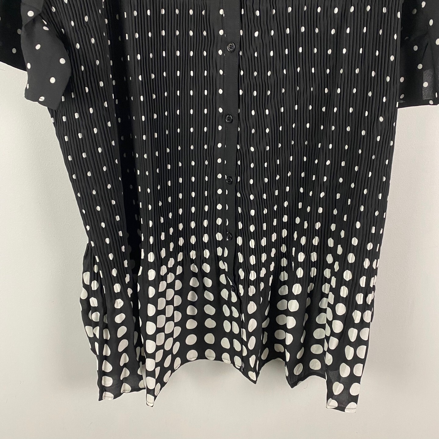 Woman Within Blouse In Crinkle Georgette Size 3X Black White Polka Dot Short Slv