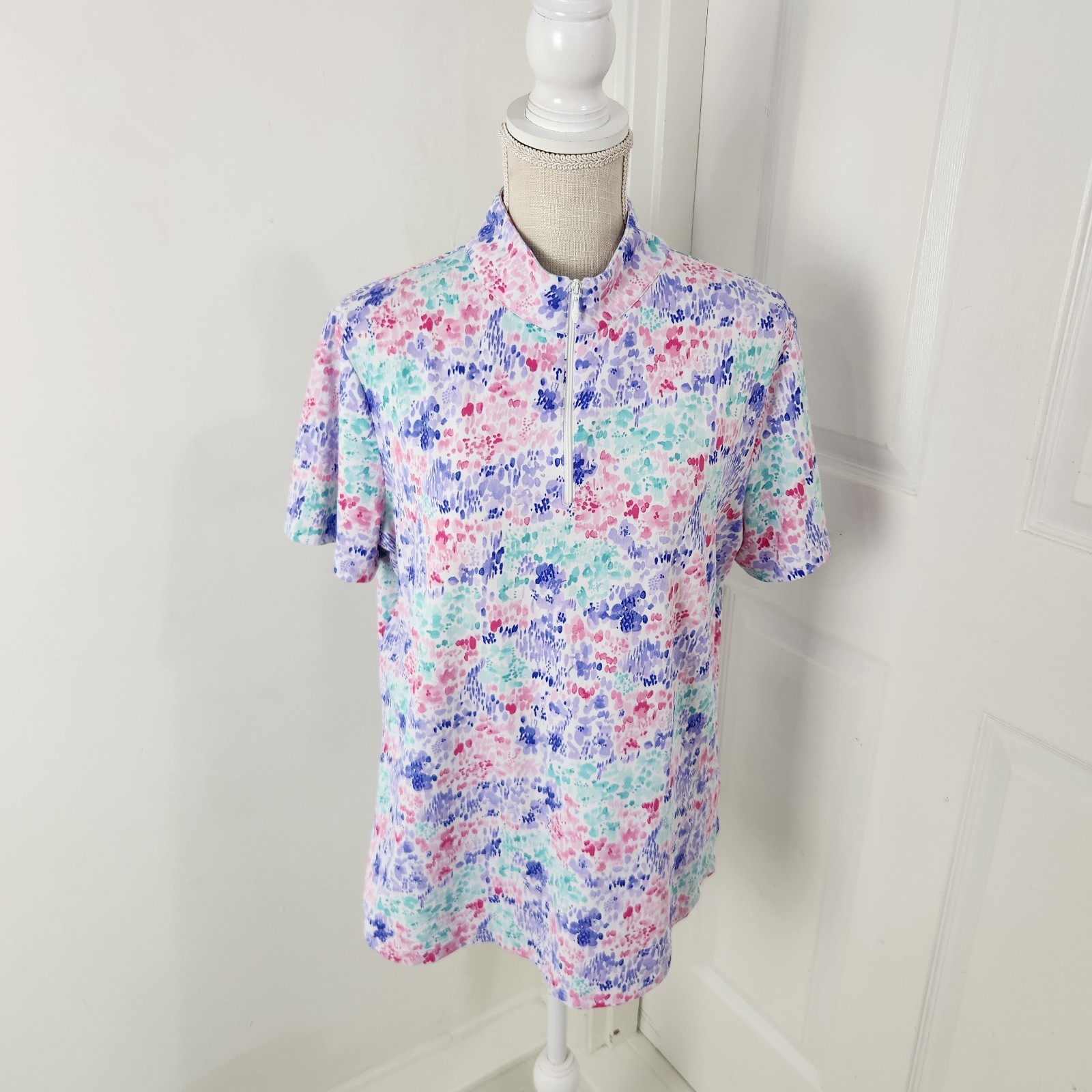 Ibkul Top Womens XL Blue Watercolor Floral 1/4 Zip Golf Tennis Sporty Vacation