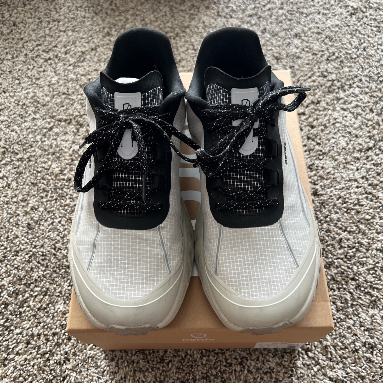 Norda Men’s Shoes 002 Cinder Size 10 Tan Black Running Sneaker READ description