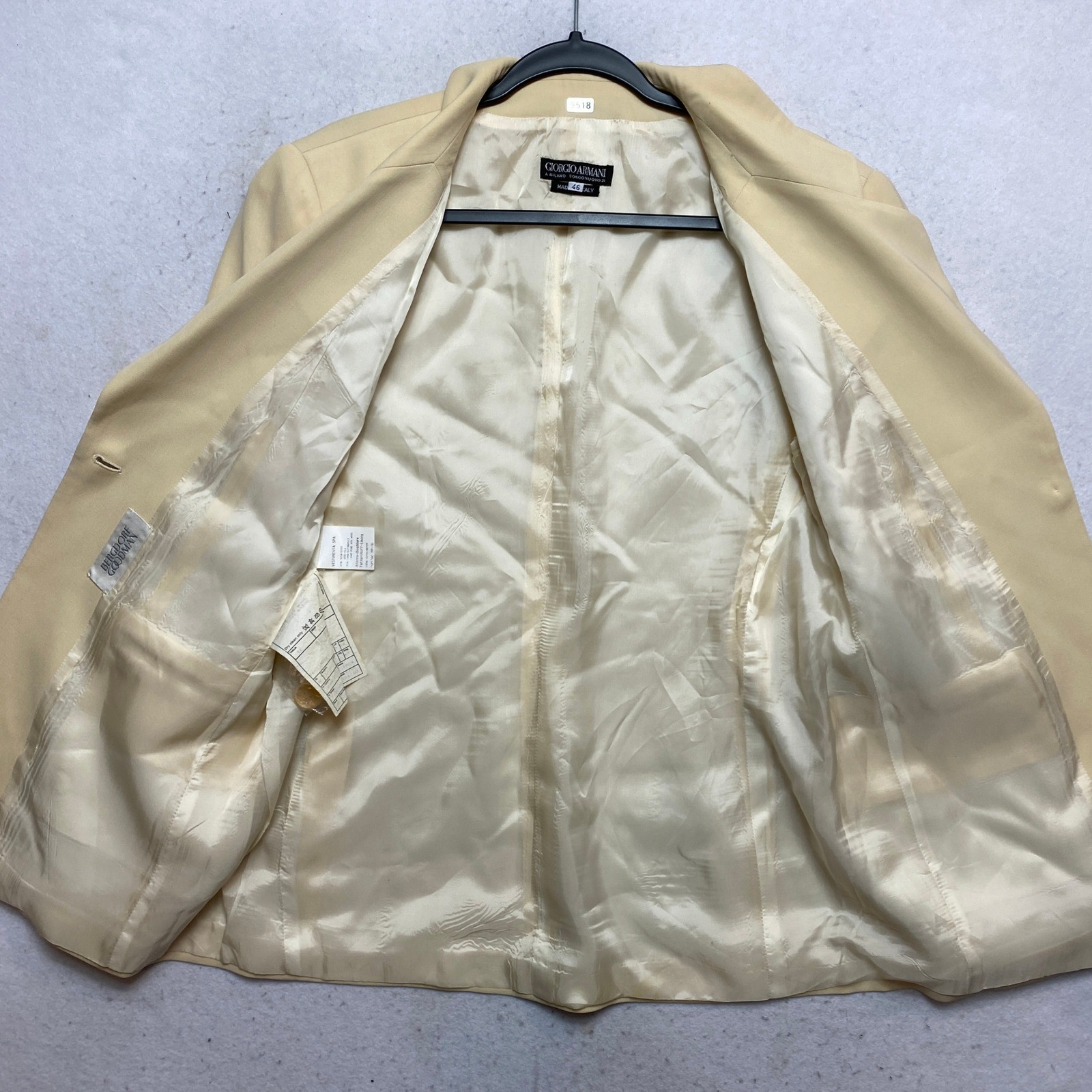 Giorgio Armani Blazer 12 US IT 46 Cream Borgonuovo Silk Wool Bergdorf