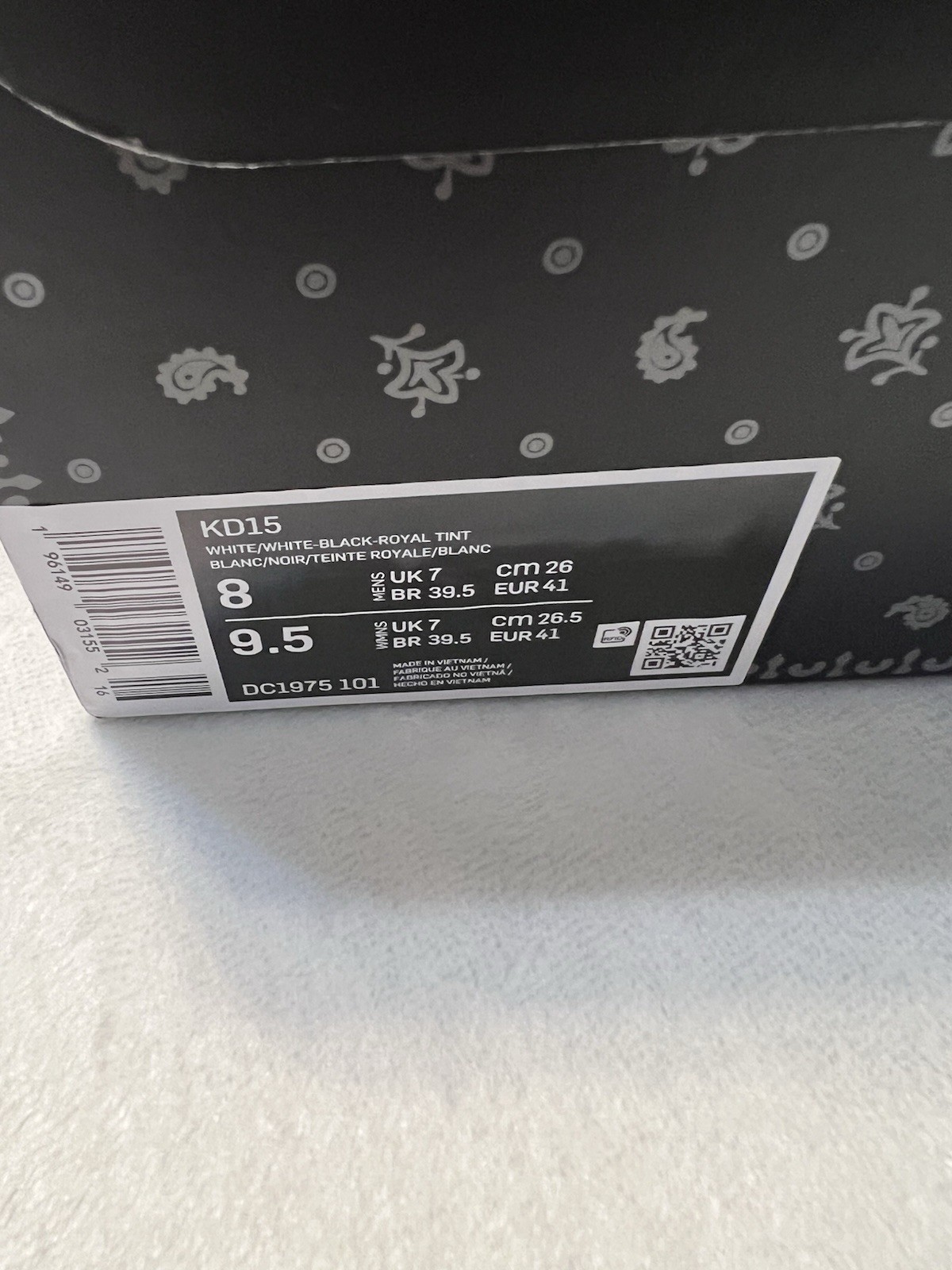 Nike KD 15 TB Refuge Men’s Size 8 White, Black, Royal Tint.
