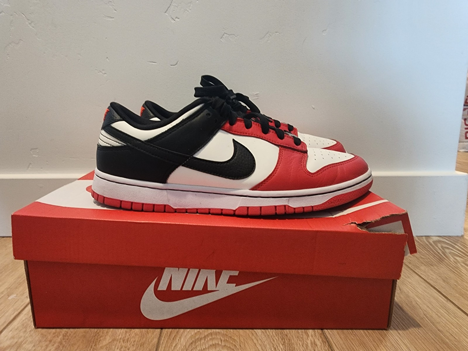 NBA 30th Anniversary Chicago Dunks Size 10