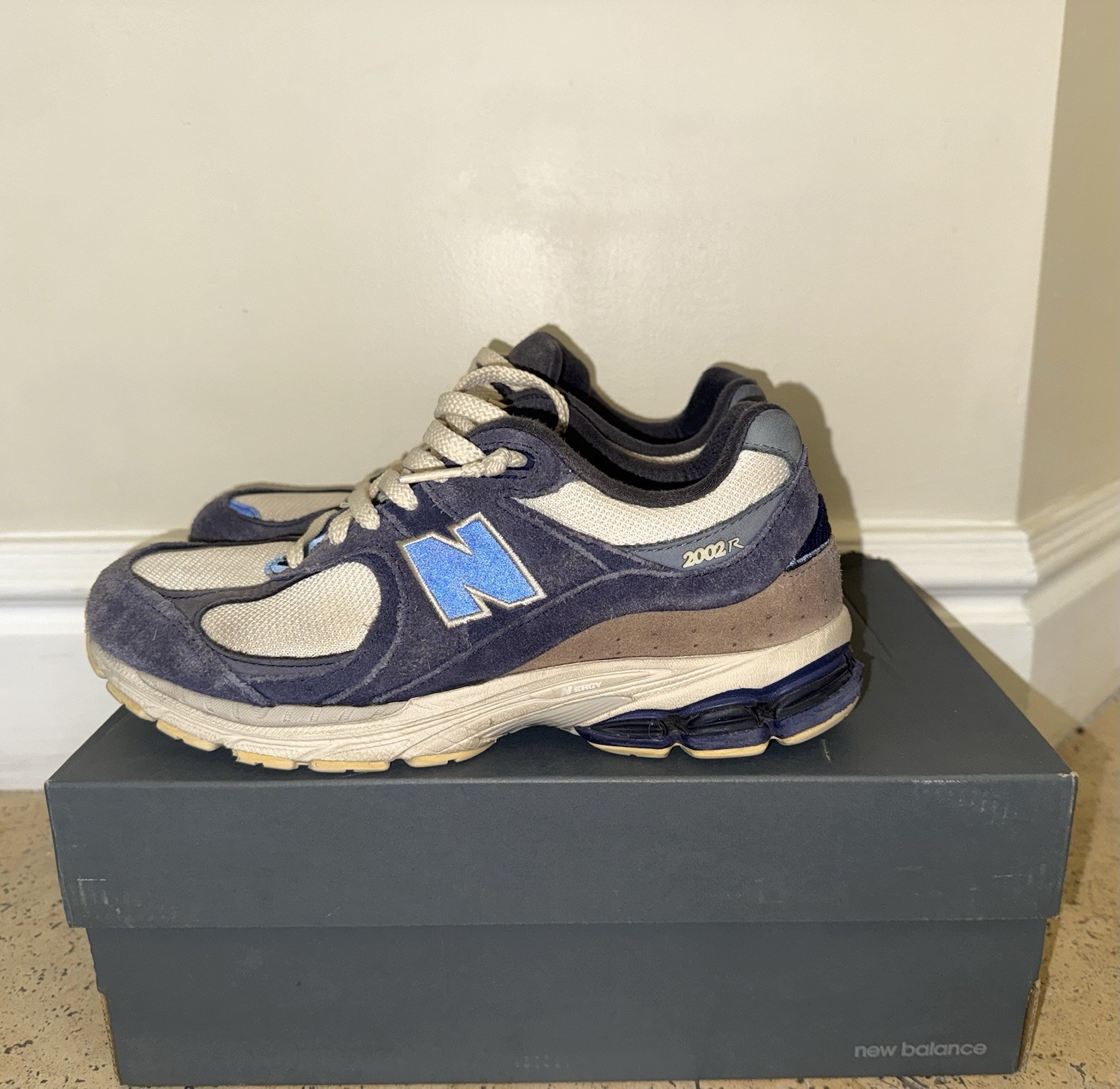 New Balance M2002RG US Men’s Size 9